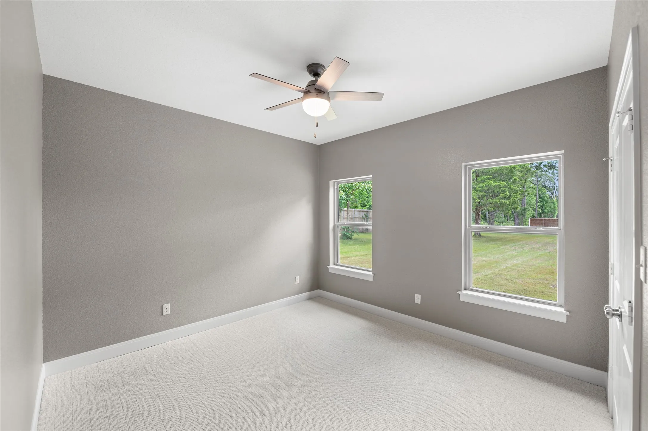 Single Family Residence For Sale in Wood County , 189 County Road 2321, Mineola, Texas 75773, 4 Bedrooms, 2 Bathrooms, 2 Garage spaces, 2,300 Sqft, built in 2015, Price $460,000, mls#21256521, Real Estate Agent in Mineola, Homes For Sale in Wood county, Homes For Sale in Mineola, Realtor in Mineola Texas, Real Estate Brokerage Independent Realty Texas, Luminita Cordes Realtor