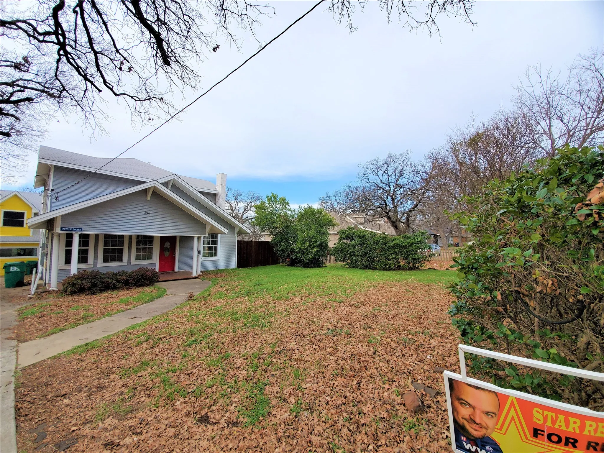 Single Family Residence For Rent in Denton County , 2223 N Locust Street, Denton, Texas 76209, 4 Bedroom, 4 Bathroom, Garage spaces, 2,244 Sqft, built in 1965, Preowned, mls#21257635, Real Estate Agent in Denton, Homes For Rent in Denton county, Homes For Rent in Denton, Realtor in Denton Texas, Real Estate Brokerage Independent Realty Texas, Luminita Cordes Realtor