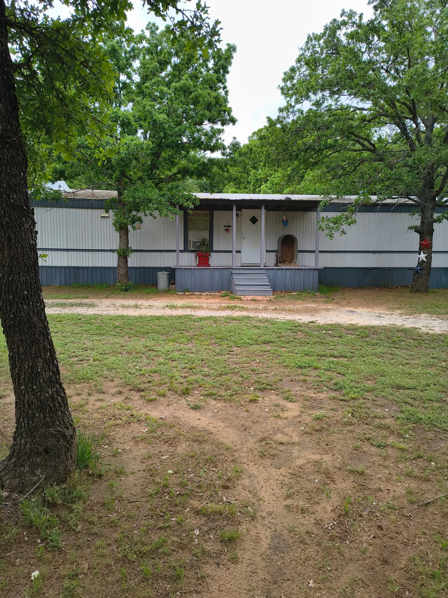 Mobile Home For Sale in Eastland County , 1625 County Road 281, Carbon, Texas 76435, 3 Bedroom, 2 Bathroom, Garage spaces, 1,216 Sqft, built in 1992, mls#21252751, Real Estate Agent in Carbon, Homes For Sale in Eastland county, Homes For Sale in Carbon, Realtor in Carbon Texas, Real Estate Brokerage Independent Realty Texas, Luminita Cordes Realtor