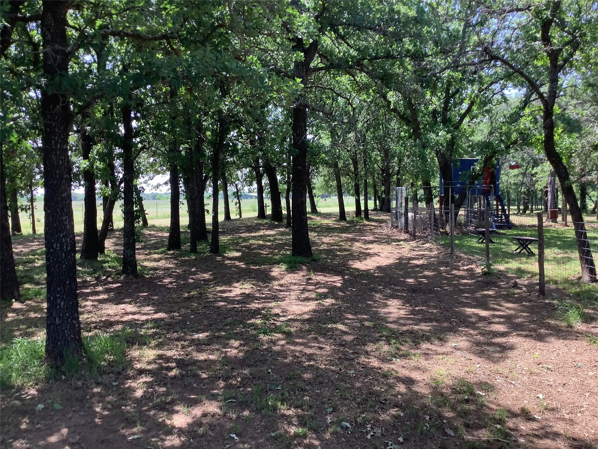 Mobile Home For Sale in Eastland County , 1625 County Road 281, Carbon, Texas 76435, 3 Bedroom, 2 Bathroom, Garage spaces, 1,216 Sqft, built in 1992, mls#21252751, Real Estate Agent in Carbon, Homes For Sale in Eastland county, Homes For Sale in Carbon, Realtor in Carbon Texas, Real Estate Brokerage Independent Realty Texas, Luminita Cordes Realtor