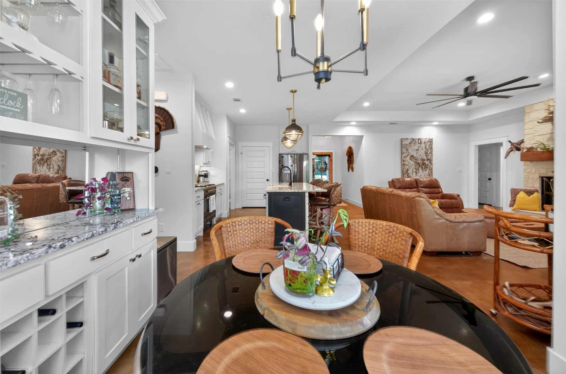 Single Family Residence For Sale in Henderson County , 6371 Mill Run Road, Athens, Texas 75751, 4 Bedroom, 2 Bathroom, 2 Garage spaces, 1,763 Sqft, built in 2021, mls#21244149, Real Estate Agent in Athens, Homes For Sale in Henderson county, Homes For Sale in Athens, Realtor in Athens Texas, Real Estate Brokerage Independent Realty Texas, Luminita Cordes Realtor