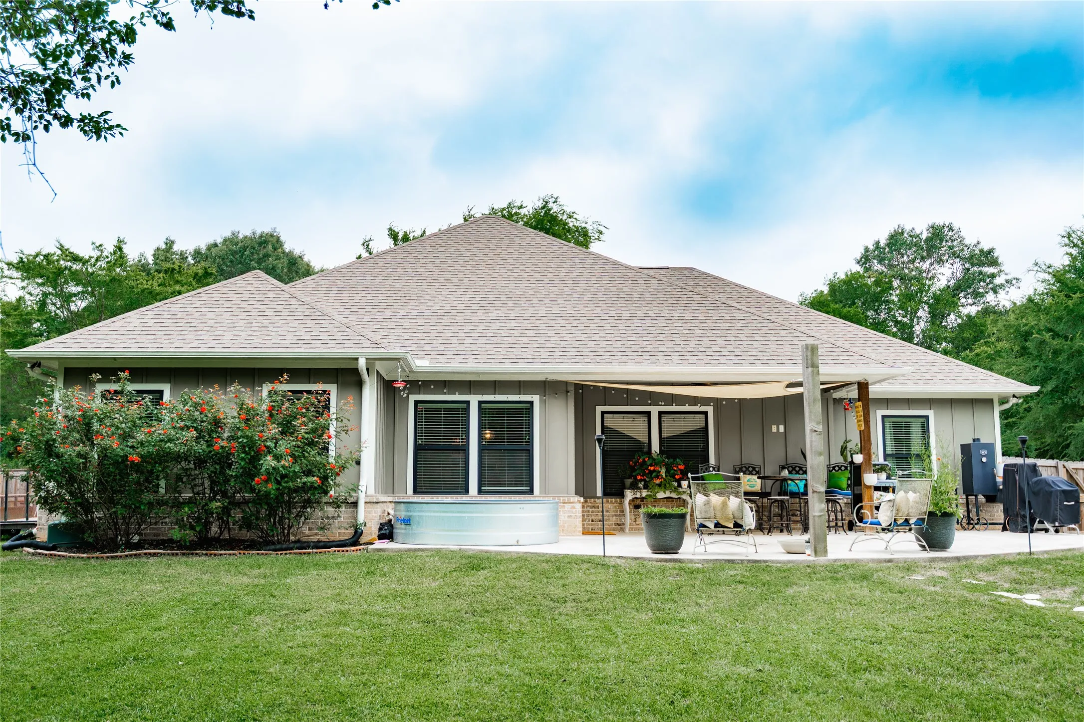 Single Family Residence For Sale in Henderson County , 6371 Mill Run Road, Athens, Texas 75751, 4 Bedroom, 2 Bathroom, 2 Garage spaces, 1,763 Sqft, built in 2021, mls#21244149, Real Estate Agent in Athens, Homes For Sale in Henderson county, Homes For Sale in Athens, Realtor in Athens Texas, Real Estate Brokerage Independent Realty Texas, Luminita Cordes Realtor