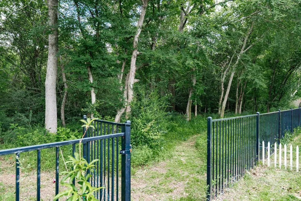 Single Family Residence For Sale in Henderson County , 6371 Mill Run Road, Athens, Texas 75751, 4 Bedroom, 2 Bathroom, 2 Garage spaces, 1,763 Sqft, built in 2021, mls#21244149, Real Estate Agent in Athens, Homes For Sale in Henderson county, Homes For Sale in Athens, Realtor in Athens Texas, Real Estate Brokerage Independent Realty Texas, Luminita Cordes Realtor