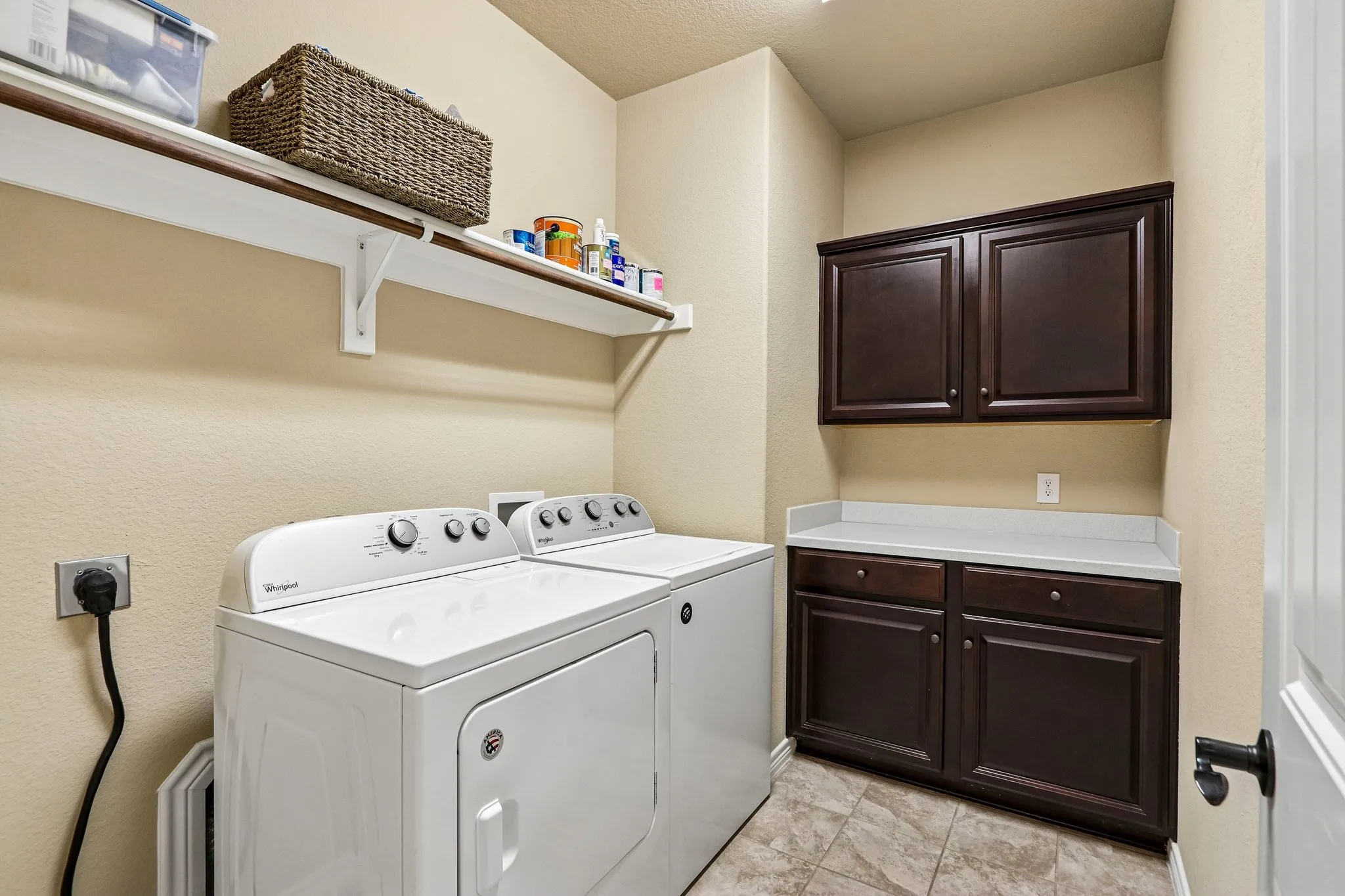 Single Family Residence For Sale in Denton County , 1441 Isabella Lane, Savannah, Texas 76227, 3 Bedroom, 2 Bathroom, 2 Garage spaces, 1,839 Sqft, built in 2014, Preowned, mls#21256570, Real Estate Agent in Savannah, Homes For Sale in Denton county, Homes For Sale in Savannah, Realtor in Savannah Texas, Real Estate Brokerage Independent Realty Texas, Luminita Cordes Realtor