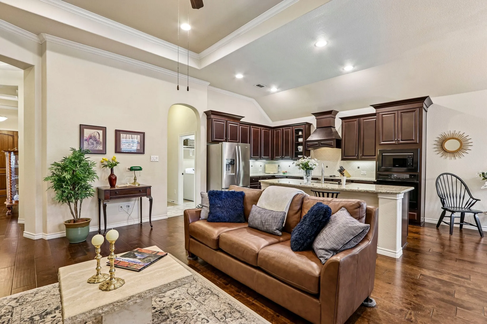 Single Family Residence For Sale in Denton County , 1441 Isabella Lane, Savannah, Texas 76227, 3 Bedroom, 2 Bathroom, 2 Garage spaces, 1,839 Sqft, built in 2014, Preowned, mls#21256570, Real Estate Agent in Savannah, Homes For Sale in Denton county, Homes For Sale in Savannah, Realtor in Savannah Texas, Real Estate Brokerage Independent Realty Texas, Luminita Cordes Realtor