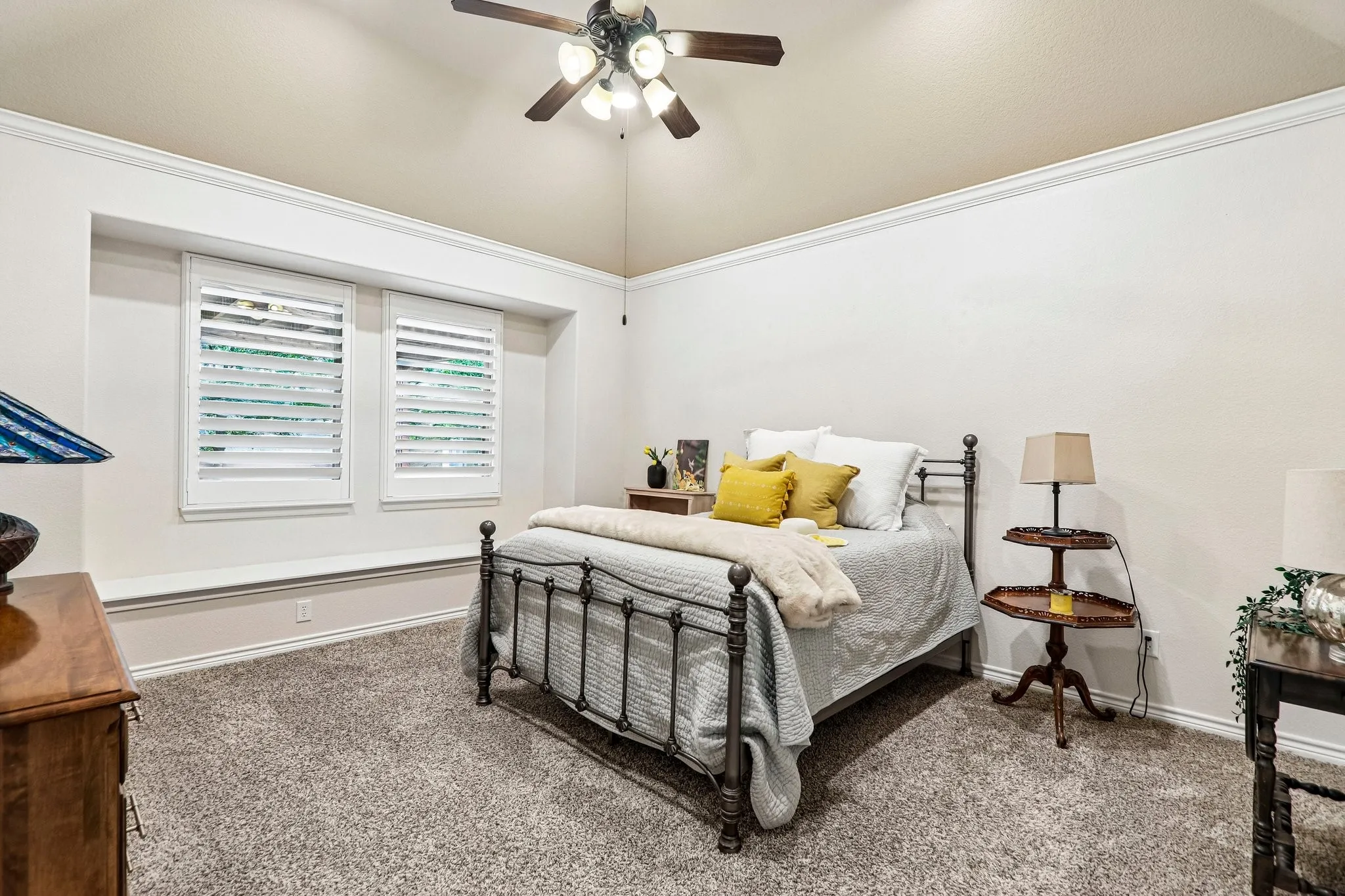 Single Family Residence For Sale in Denton County , 1441 Isabella Lane, Savannah, Texas 76227, 3 Bedroom, 2 Bathroom, 2 Garage spaces, 1,839 Sqft, built in 2014, Preowned, mls#21256570, Real Estate Agent in Savannah, Homes For Sale in Denton county, Homes For Sale in Savannah, Realtor in Savannah Texas, Real Estate Brokerage Independent Realty Texas, Luminita Cordes Realtor