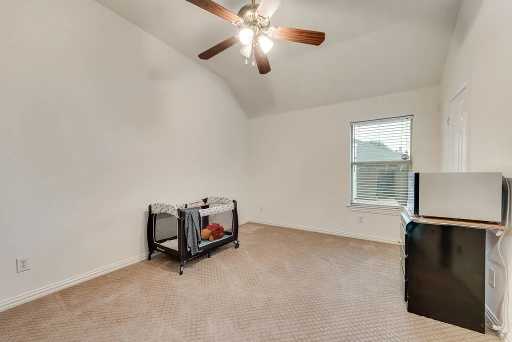 Single Family Residence For Sale in Tarrant County , 7057 Ridge Crest Drive, North Richland Hills, Texas 76182, 3 Bedroom, 3 Bathroom, 2 Garage spaces, 2,675 Sqft, built in 2004, Price $575,000, mls#21257681, Real Estate Agent in North Richland Hills, Homes For Sale in Tarrant county, Homes For Sale in North Richland Hills, Realtor in North Richland Hills Texas, Real Estate Brokerage Independent Realty Texas, Luminita Cordes Realtor