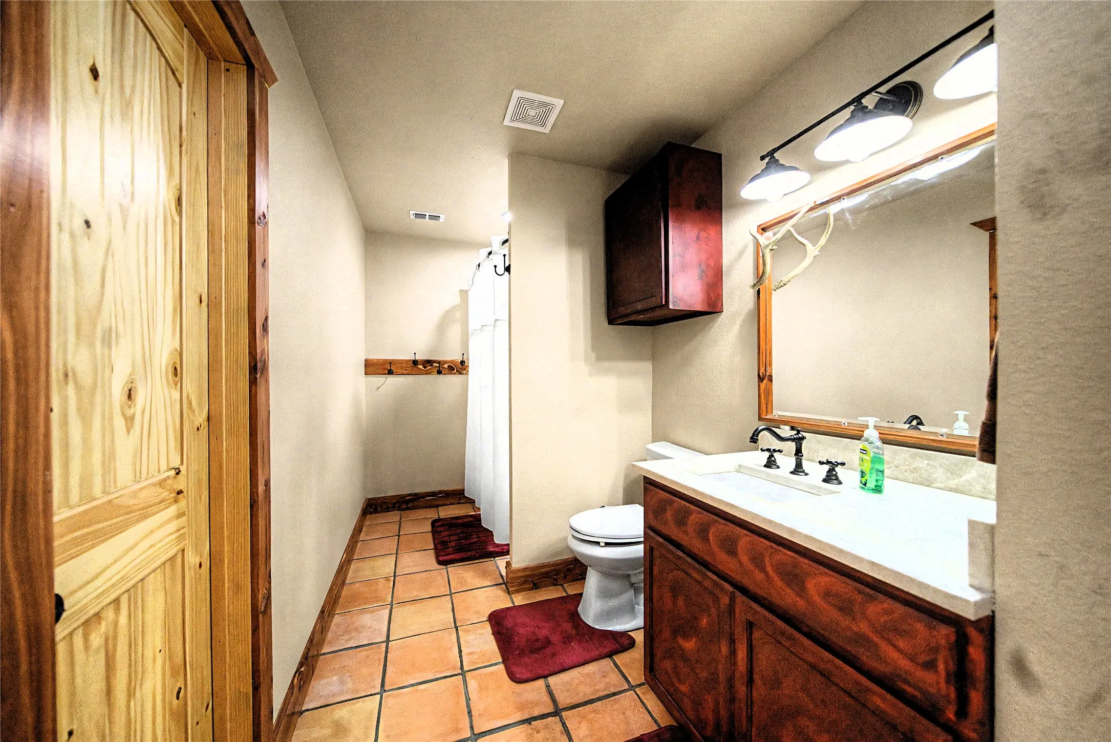 Single Family Residence For Sale in Cooke County , 9439 County Road 103, Whitesboro, Texas 76273, 2 Bedroom, 2 Bathroom, Garage spaces, 1,680 Sqft, built in 2023, Price $820,000, mls#21254692, Real Estate Agent in Whitesboro, Homes For Sale in Cooke county, Homes For Sale in Whitesboro, Realtor in Whitesboro Texas, Real Estate Brokerage Independent Realty Texas, Luminita Cordes Realtor