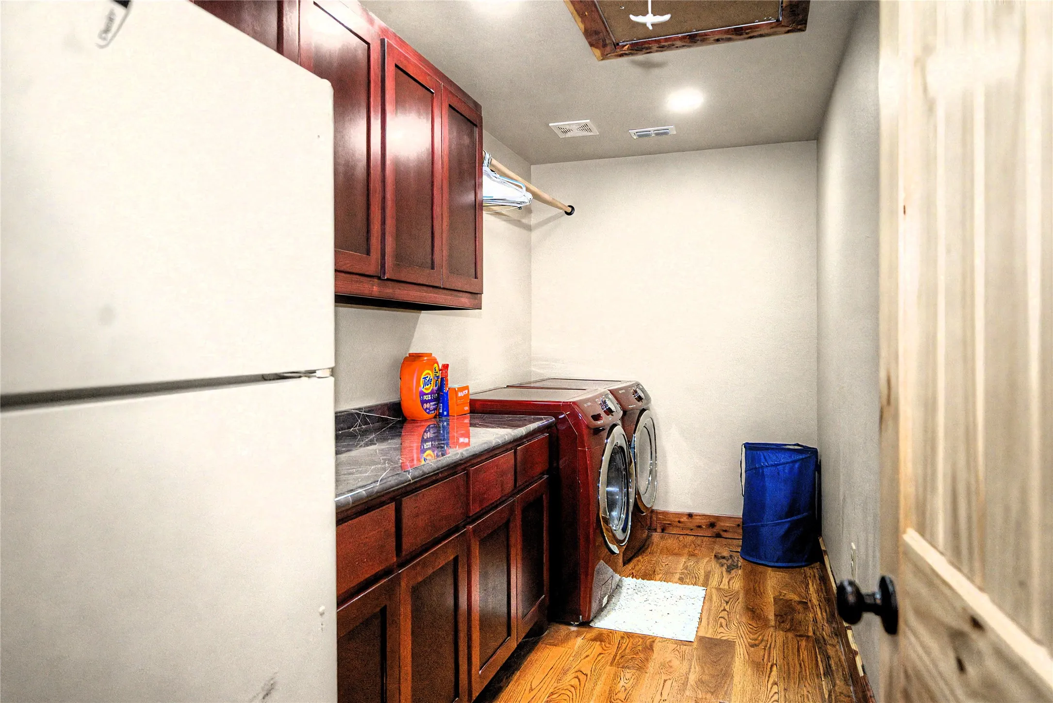 Single Family Residence For Sale in Cooke County , 9439 County Road 103, Whitesboro, Texas 76273, 2 Bedroom, 2 Bathroom, Garage spaces, 1,680 Sqft, built in 2023, Price $820,000, mls#21254692, Real Estate Agent in Whitesboro, Homes For Sale in Cooke county, Homes For Sale in Whitesboro, Realtor in Whitesboro Texas, Real Estate Brokerage Independent Realty Texas, Luminita Cordes Realtor