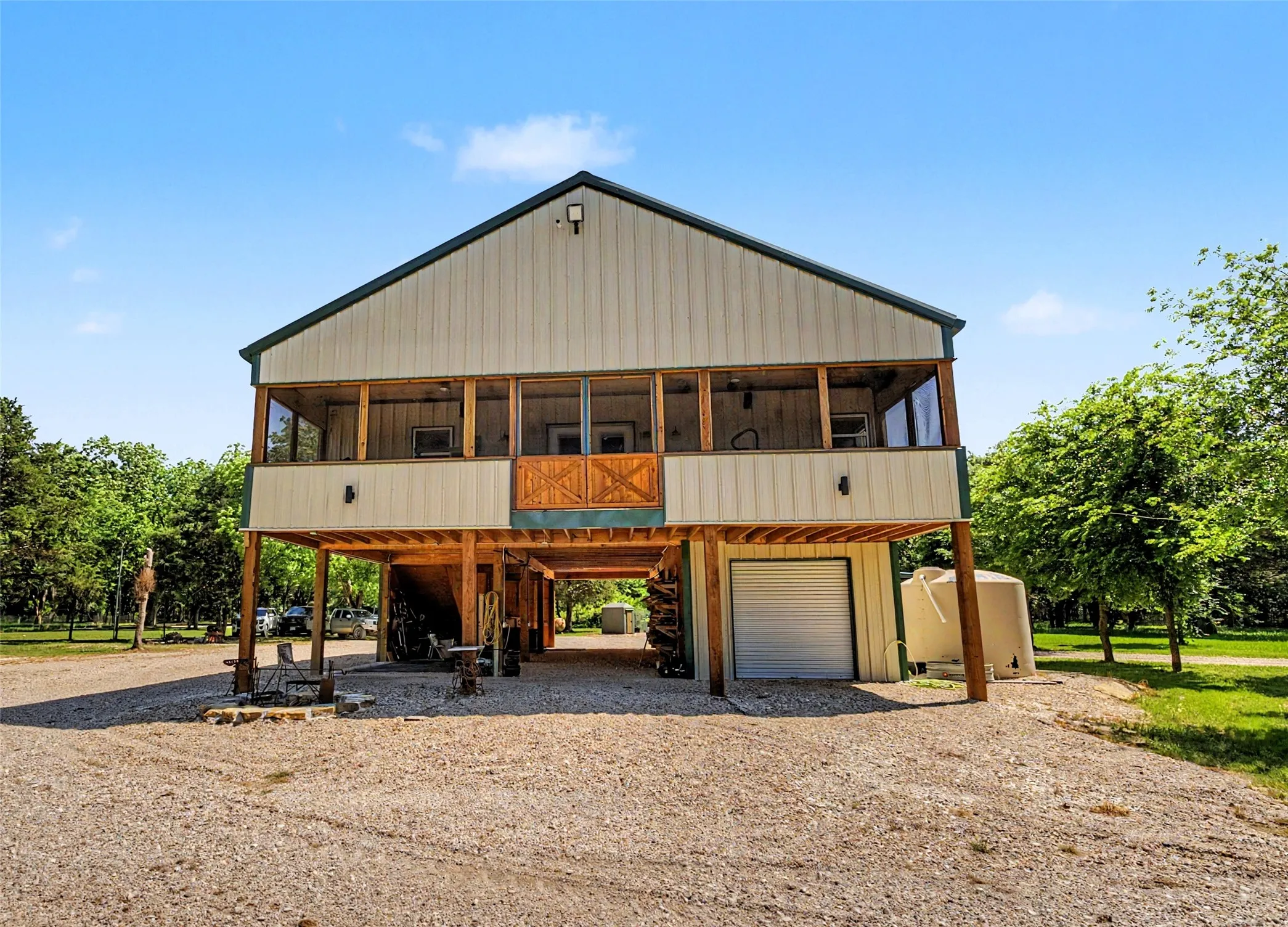 Single Family Residence For Sale in Cooke County , 9439 County Road 103, Whitesboro, Texas 76273, 2 Bedroom, 2 Bathroom, Garage spaces, 1,680 Sqft, built in 2023, Price $820,000, mls#21254692, Real Estate Agent in Whitesboro, Homes For Sale in Cooke county, Homes For Sale in Whitesboro, Realtor in Whitesboro Texas, Real Estate Brokerage Independent Realty Texas, Luminita Cordes Realtor