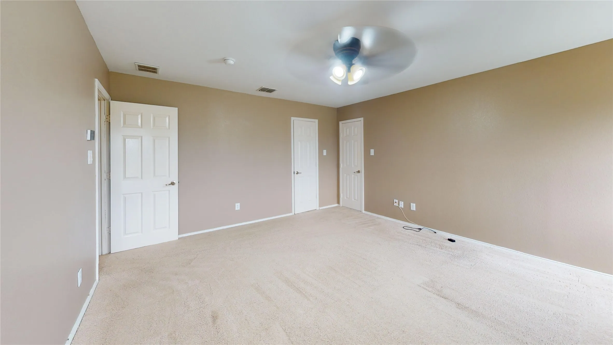 Single Family Residence For Sale in Collin County , 6080 County Road 939, Nevada, Texas 75173, 5 Bedroom, 4 Bathroom, 2 Garage spaces, 3,212 Sqft, built in 2006, mls#21257683, Real Estate Agent in Nevada, Homes For Sale in Collin county, Homes For Sale in Nevada, Realtor in Nevada Texas, Real Estate Brokerage Independent Realty Texas, Luminita Cordes Realtor