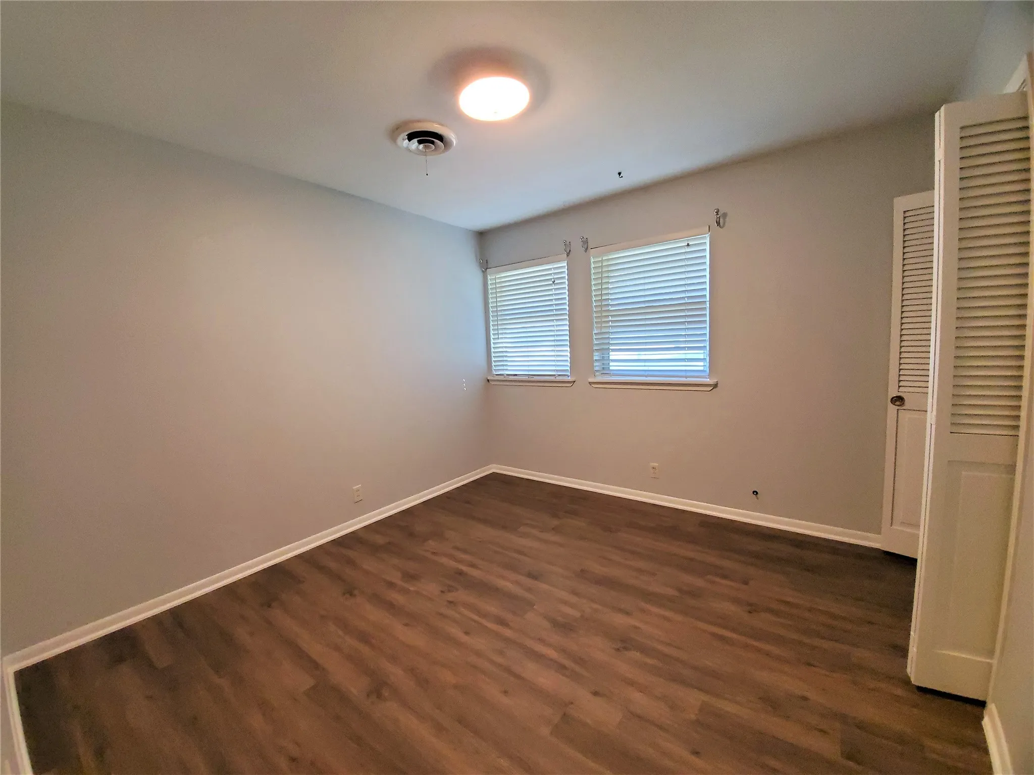 Single Family Residence For Rent in Denton County , 1200 Bryn Mawr Place, Denton, Texas 76201, 4 Bedroom, 2 Bathroom, 2 Garage spaces, 1,603 Sqft, built in 1965, Preowned, mls#21257718, Real Estate Agent in Denton, Homes For Rent in Denton county, Homes For Rent in Denton, Realtor in Denton Texas, Real Estate Brokerage Independent Realty Texas, Luminita Cordes Realtor
