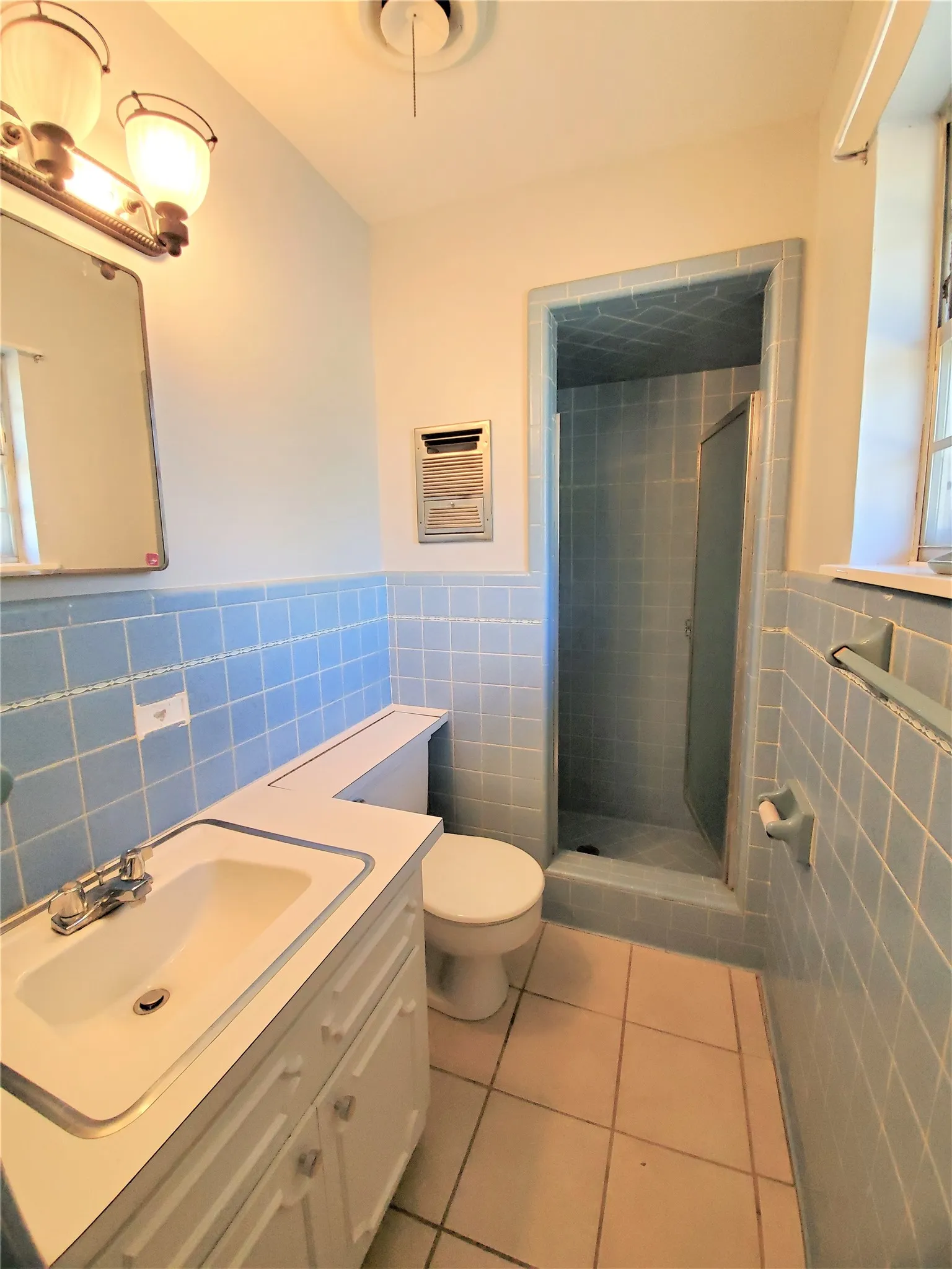 Single Family Residence For Rent in Denton County , 1200 Bryn Mawr Place, Denton, Texas 76201, 4 Bedroom, 2 Bathroom, 2 Garage spaces, 1,603 Sqft, built in 1965, Preowned, mls#21257718, Real Estate Agent in Denton, Homes For Rent in Denton county, Homes For Rent in Denton, Realtor in Denton Texas, Real Estate Brokerage Independent Realty Texas, Luminita Cordes Realtor