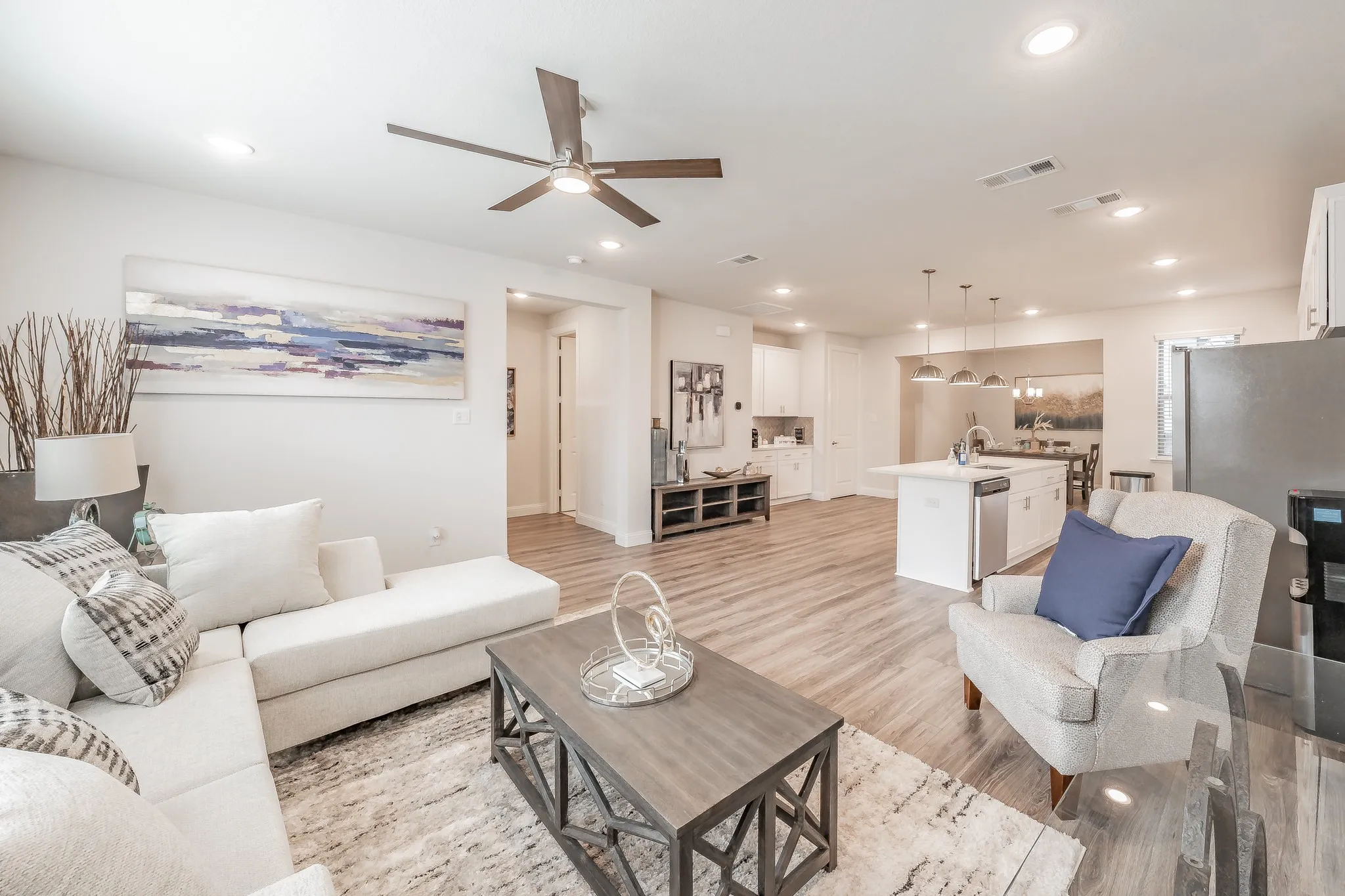 Townhouse For Sale in Tarrant County , 9713 Thorncrown Lane, Fort Worth, Texas 76179, 3 Bedrooms, 3 Bathrooms, 2 Garage spaces, 1,933 Sqft, built in 2022, Preowned, Price $319,000, mls#21257092, Real Estate Agent in Fort Worth, Homes For Sale in Tarrant county, Homes For Sale in Fort Worth, Realtor in Fort Worth Texas, Real Estate Brokerage Independent Realty Texas, Luminita Cordes Realtor