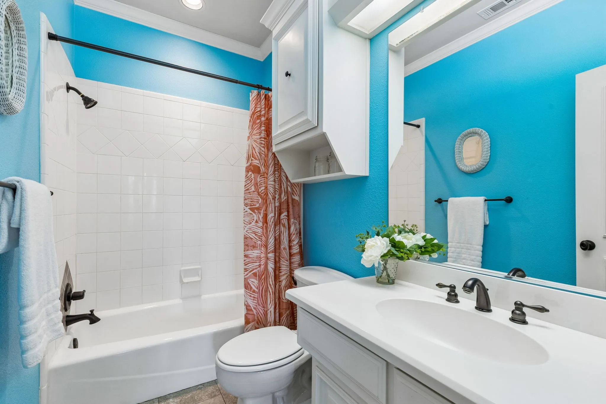 Second floor bedroom ensuite bath.