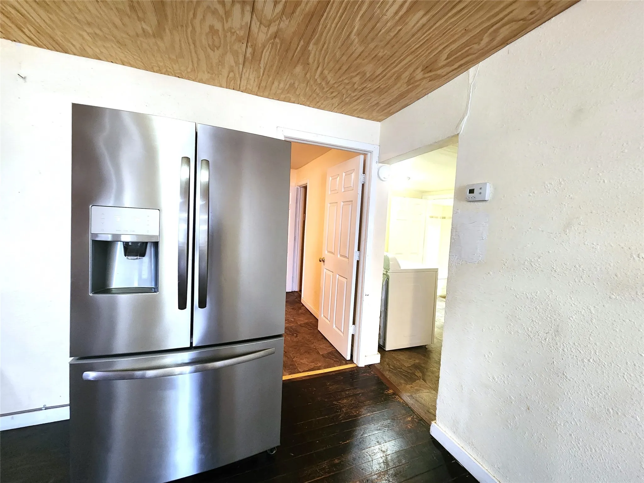 Single Family Residence For Rent in Denton County , 620 Uland Street, Denton, Texas 76209, 2 Bedroom, 1 Bathroom, Garage spaces, 684 Sqft, built in 1955, Preowned, mls#21257755, Real Estate Agent in Denton, Homes For Rent in Denton county, Homes For Rent in Denton, Realtor in Denton Texas, Real Estate Brokerage Independent Realty Texas, Luminita Cordes Realtor