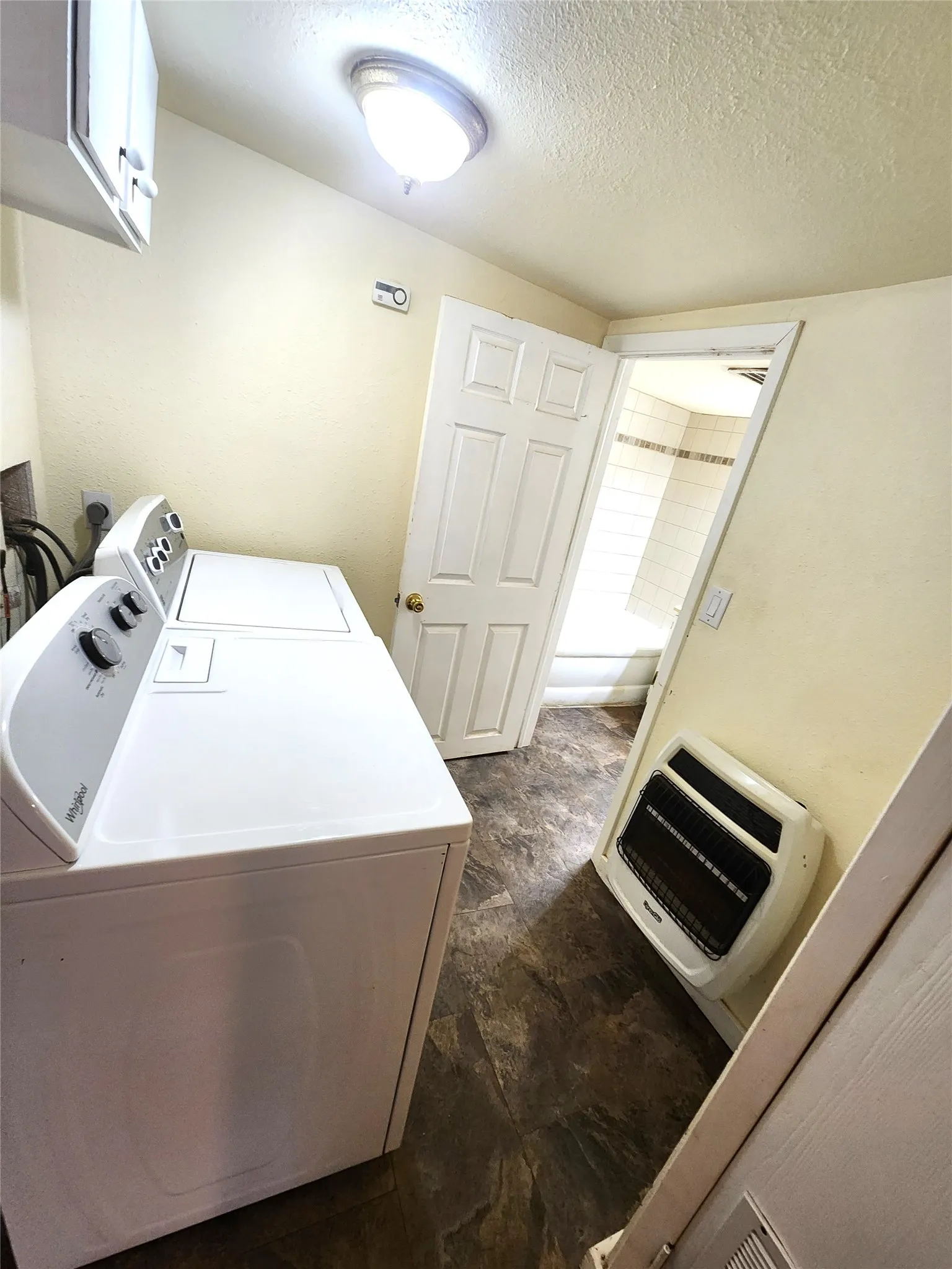 Single Family Residence For Rent in Denton County , 620 Uland Street, Denton, Texas 76209, 2 Bedroom, 1 Bathroom, Garage spaces, 684 Sqft, built in 1955, Preowned, mls#21257755, Real Estate Agent in Denton, Homes For Rent in Denton county, Homes For Rent in Denton, Realtor in Denton Texas, Real Estate Brokerage Independent Realty Texas, Luminita Cordes Realtor