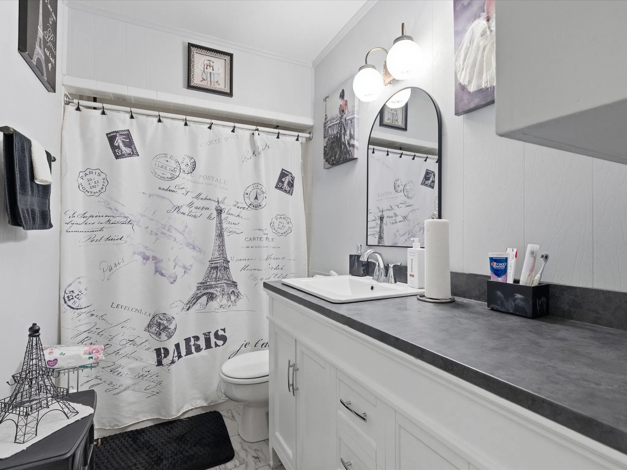 Single Family Residence For Sale in Collin County , 312 S Business Highway 78, Blue Ridge, Texas 75424, 3 Bedroom, 2 Bathroom, Garage spaces, 2,148 Sqft, built in 1955, mls#21253108, Real Estate Agent in Blue Ridge, Homes For Sale in Collin county, Homes For Sale in Blue Ridge, Realtor in Blue Ridge Texas, Real Estate Brokerage Independent Realty Texas, Luminita Cordes Realtor