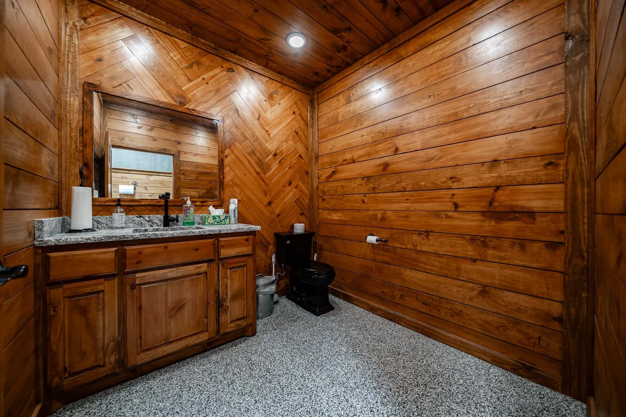 Single Family Residence For Sale in Taylor County , 851 Iberis S, Abilene, Texas 79606, 1 Bedroom, 2 Bathrooms, Garage spaces, 5,000 Sqft, built in 2019, Price $829,000, mls#21257769, Real Estate Agent in Abilene, Homes For Sale in Taylor county, Homes For Sale in Abilene, Realtor in Abilene Texas, Real Estate Brokerage Independent Realty Texas, Luminita Cordes Realtor