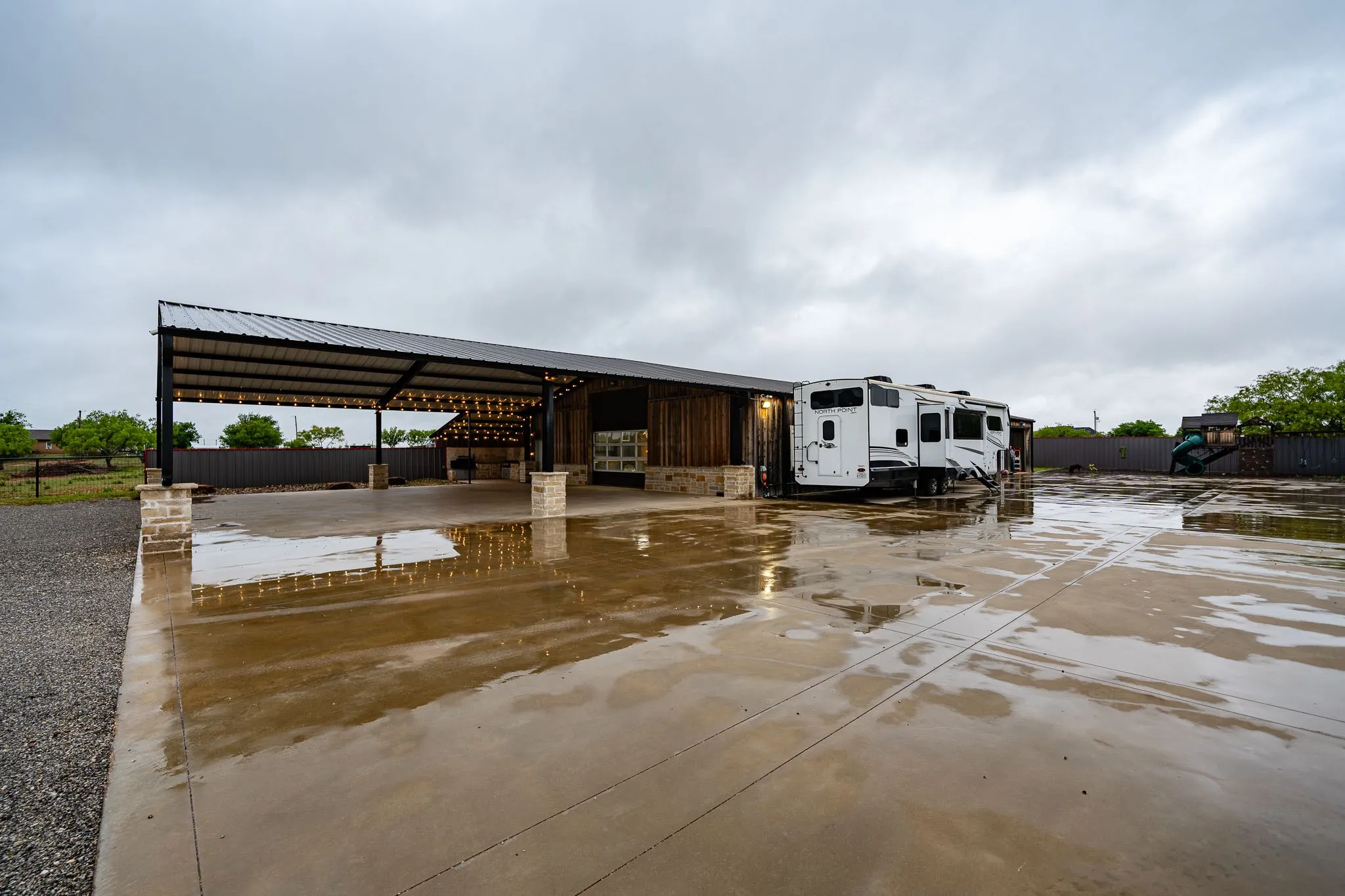 Single Family Residence For Sale in Taylor County , 851 Iberis S, Abilene, Texas 79606, 1 Bedroom, 2 Bathrooms, Garage spaces, 5,000 Sqft, built in 2019, Price $829,000, mls#21257769, Real Estate Agent in Abilene, Homes For Sale in Taylor county, Homes For Sale in Abilene, Realtor in Abilene Texas, Real Estate Brokerage Independent Realty Texas, Luminita Cordes Realtor