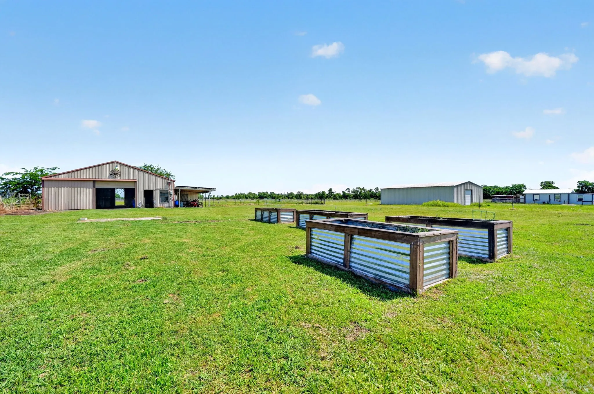 Single Family Residence For Sale in Collin County , 6025 FM 547, Farmersville, Texas 75442, 5 Bedroom, 2 Bathroom, Garage spaces, 2,479 Sqft, built in 1996, mls#21257744, Real Estate Agent in Farmersville, Homes For Sale in Collin county, Homes For Sale in Farmersville, Realtor in Farmersville Texas, Real Estate Brokerage Independent Realty Texas, Luminita Cordes Realtor