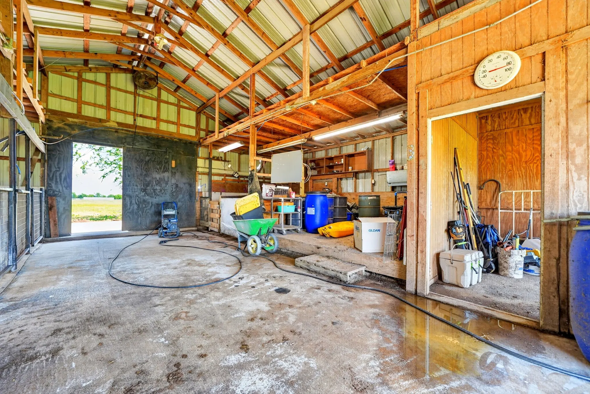 Single Family Residence For Sale in Collin County , 6025 FM 547, Farmersville, Texas 75442, 5 Bedroom, 2 Bathroom, Garage spaces, 2,479 Sqft, built in 1996, mls#21257744, Real Estate Agent in Farmersville, Homes For Sale in Collin county, Homes For Sale in Farmersville, Realtor in Farmersville Texas, Real Estate Brokerage Independent Realty Texas, Luminita Cordes Realtor