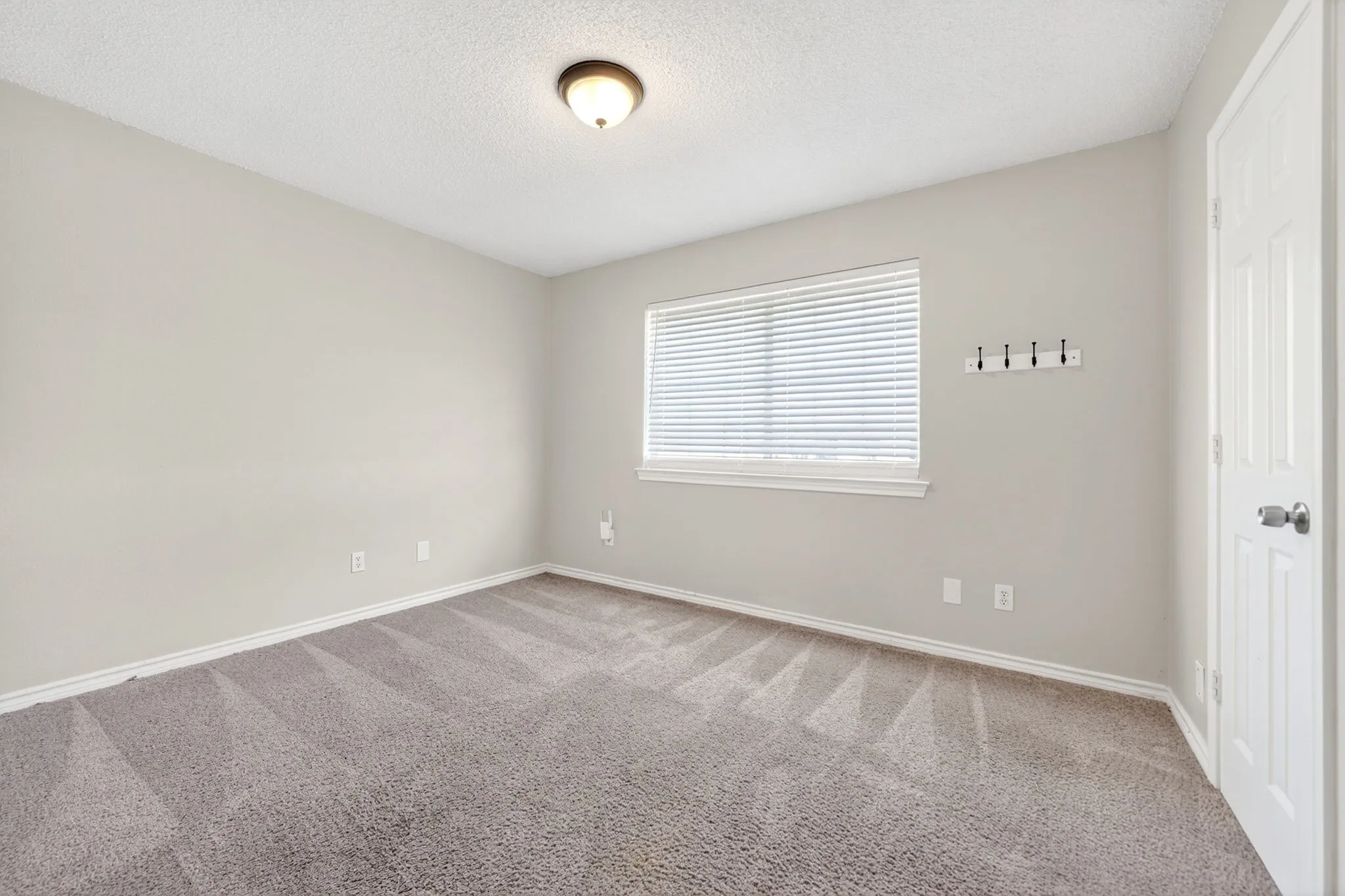 Single Family Residence For Sale in Collin County , 6025 FM 547, Farmersville, Texas 75442, 5 Bedroom, 2 Bathroom, Garage spaces, 2,479 Sqft, built in 1996, mls#21257744, Real Estate Agent in Farmersville, Homes For Sale in Collin county, Homes For Sale in Farmersville, Realtor in Farmersville Texas, Real Estate Brokerage Independent Realty Texas, Luminita Cordes Realtor