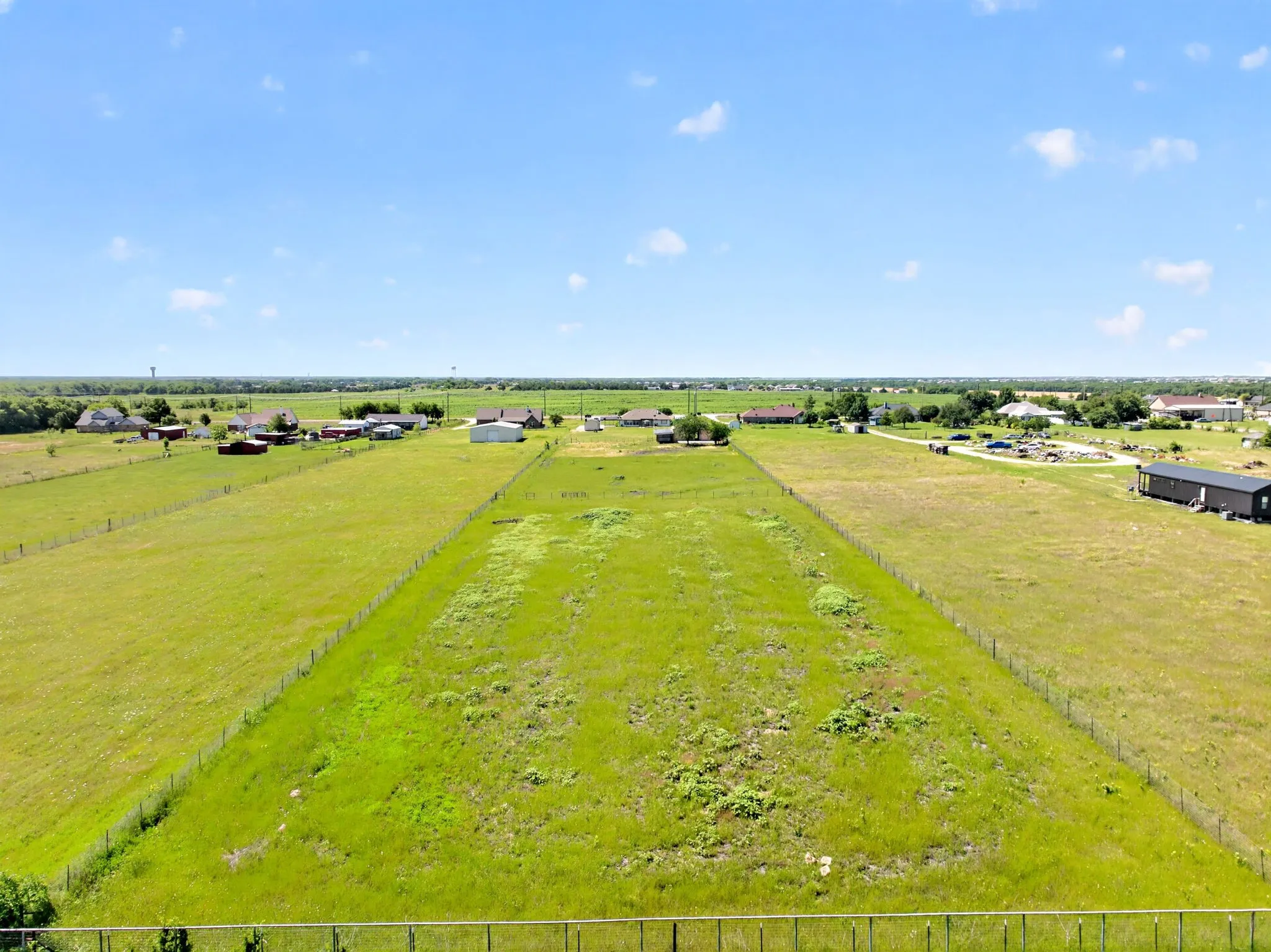 Single Family Residence For Sale in Collin County , 6025 FM 547, Farmersville, Texas 75442, 5 Bedroom, 2 Bathroom, Garage spaces, 2,479 Sqft, built in 1996, mls#21257744, Real Estate Agent in Farmersville, Homes For Sale in Collin county, Homes For Sale in Farmersville, Realtor in Farmersville Texas, Real Estate Brokerage Independent Realty Texas, Luminita Cordes Realtor