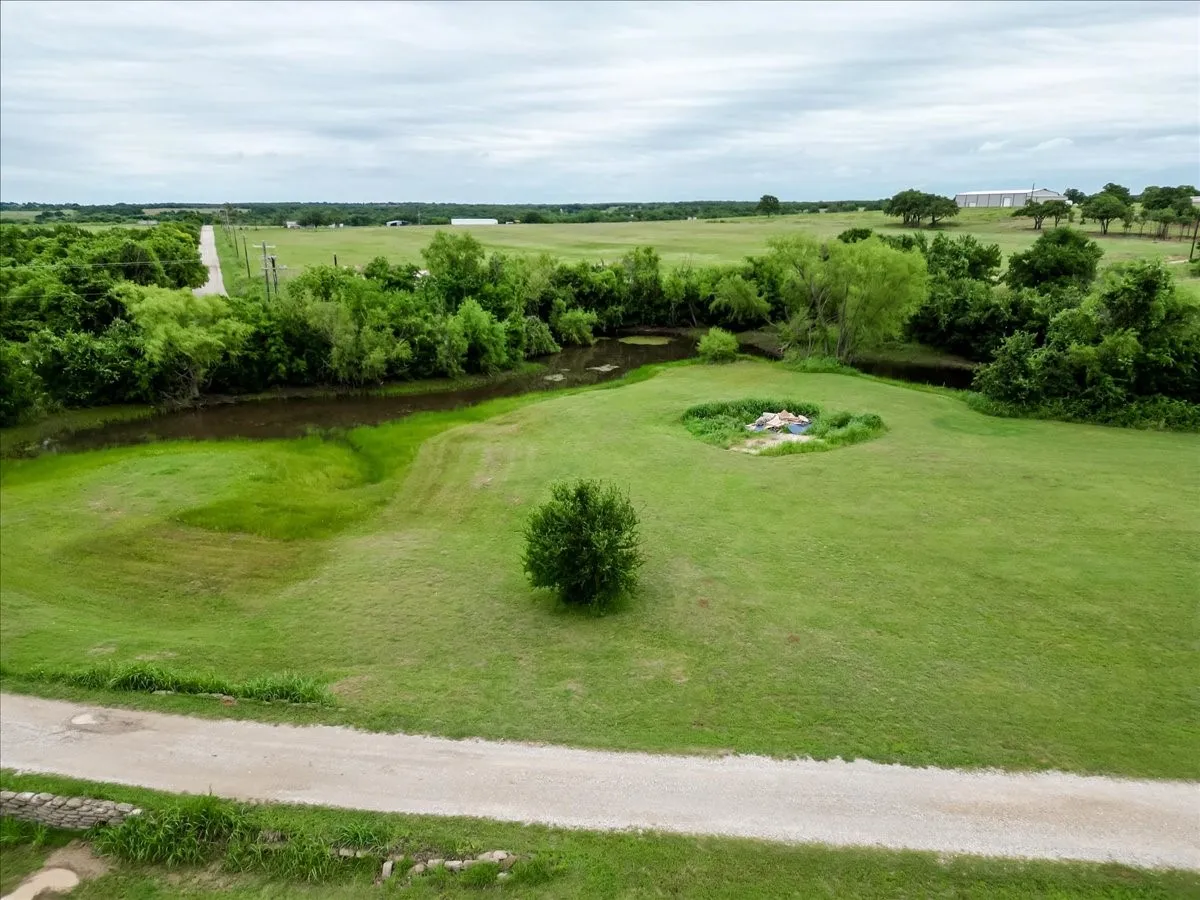 Farm For Sale in Jack County , 318 E Lone Star Road, Poolville, Texas 76487, 5 Bedroom, 5 Bathroom, 3 Garage spaces, 4,469 Sqft, built in 2006, mls#21255112, Real Estate Agent in Poolville, Homes For Sale in Jack county, Homes For Sale in Poolville, Realtor in Poolville Texas, Real Estate Brokerage Independent Realty Texas, Luminita Cordes Realtor