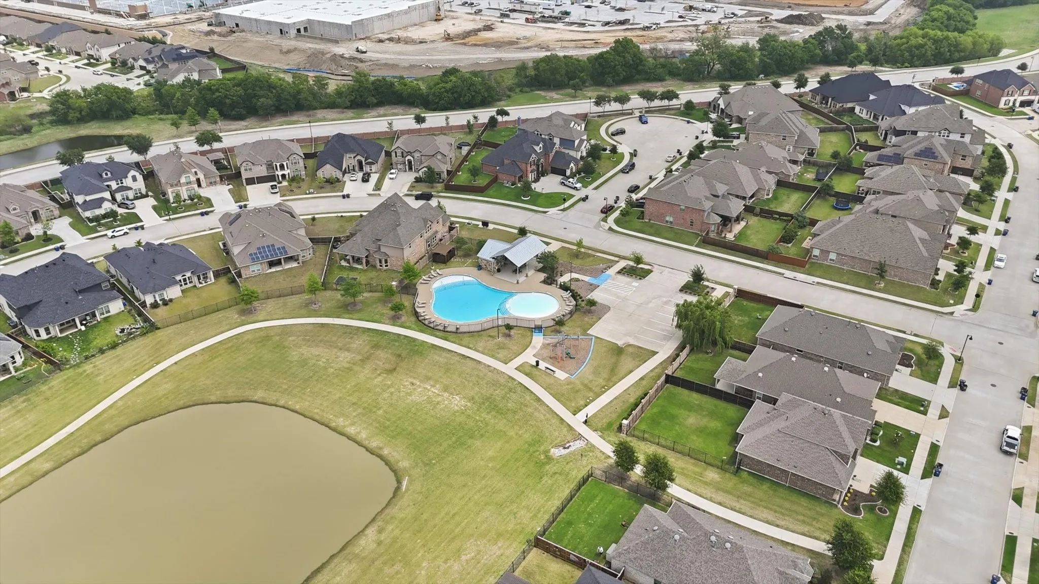 Single Family Residence For Sale in Collin County , 405 Hummingbird Drive, Celina, Texas 75009, 4 Bedroom, 3 Bathroom, 2 Garage spaces, 2,061 Sqft, built in 2022, Preowned, mls#21257468, Real Estate Agent in Celina, Homes For Sale in Collin county, Homes For Sale in Celina, Realtor in Celina Texas, Real Estate Brokerage Independent Realty Texas, Luminita Cordes Realtor