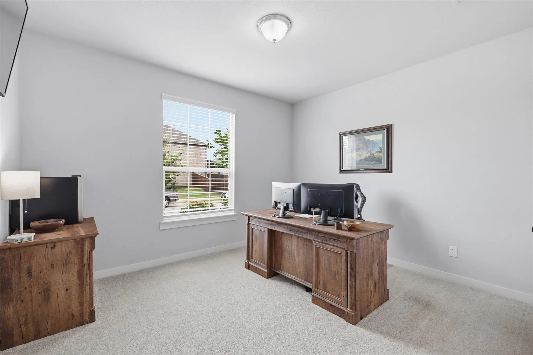 Single Family Residence For Sale in Collin County , 405 Hummingbird Drive, Celina, Texas 75009, 4 Bedroom, 3 Bathroom, 2 Garage spaces, 2,061 Sqft, built in 2022, Preowned, mls#21257468, Real Estate Agent in Celina, Homes For Sale in Collin county, Homes For Sale in Celina, Realtor in Celina Texas, Real Estate Brokerage Independent Realty Texas, Luminita Cordes Realtor