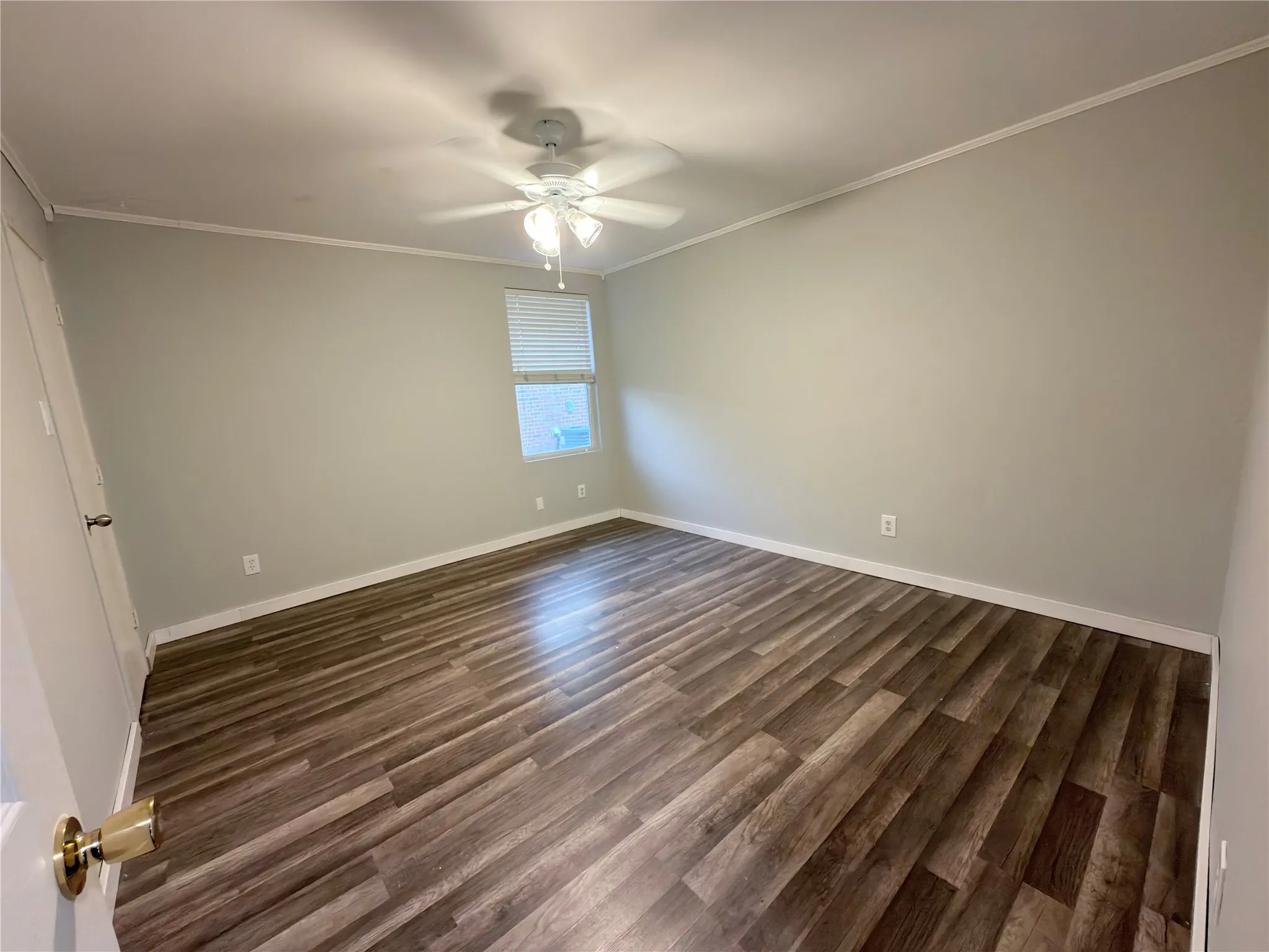 Single Family Residence For Sale in Dallas County , 2032 Cap Rock Lane, Grand Prairie, Texas 75052, 5 Bedroom, 3 Bathroom, 2 Garage spaces, 3,504 Sqft, built in 2005, mls#21257824, Real Estate Agent in Grand Prairie, Homes For Sale in Dallas county, Homes For Sale in Grand Prairie, Realtor in Grand Prairie Texas, Real Estate Brokerage Independent Realty Texas, Luminita Cordes Realtor