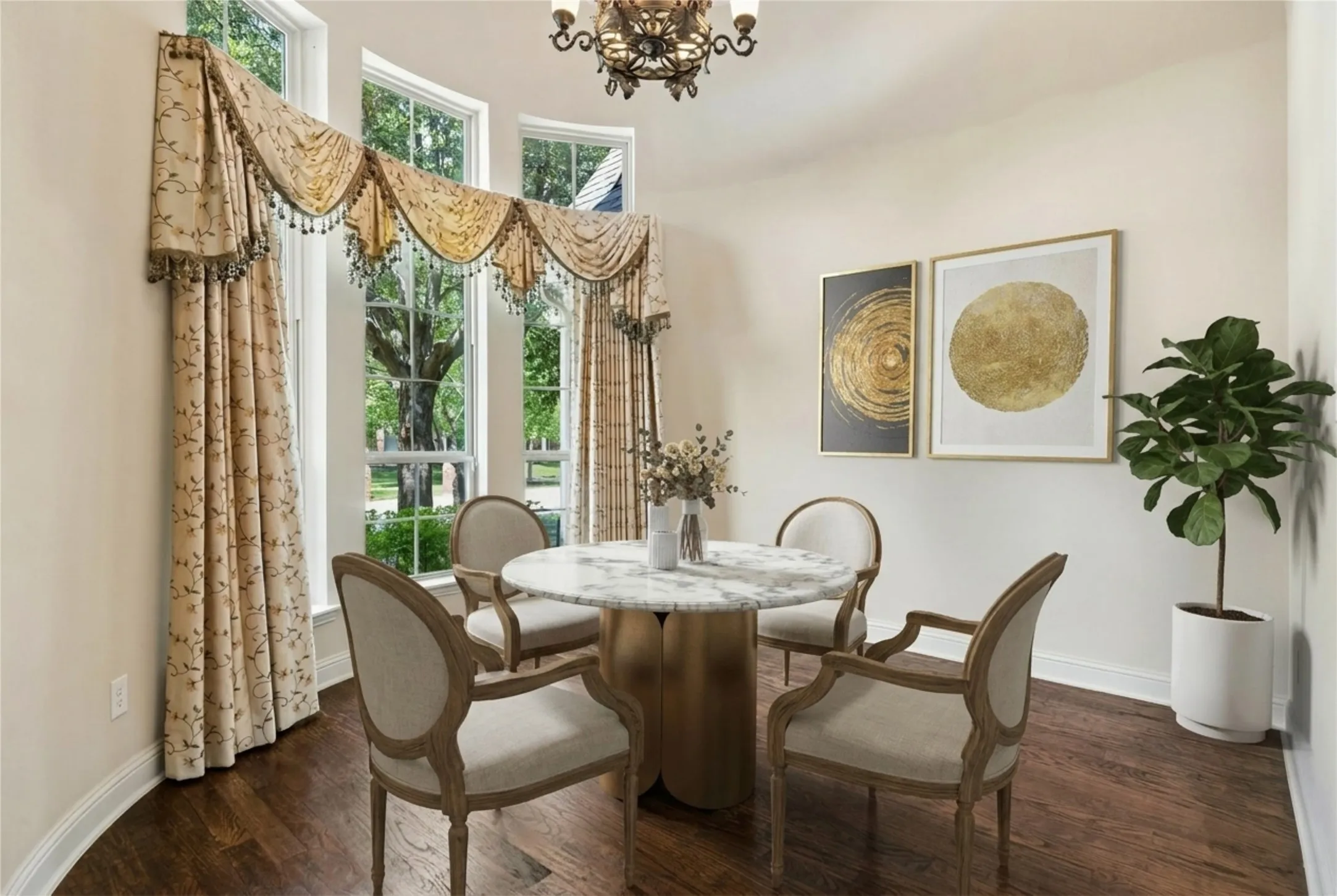 Single Family Residence For Sale in Denton County , 2913 Fayette Trail, Frisco, Texas 75034, 5 Bedroom, 5 Bathroom, 3 Garage spaces, 4,134 Sqft, built in 2010, mls#21247417, Real Estate Agent in Frisco, Homes For Sale in Denton county, Homes For Sale in Frisco, Realtor in Frisco Texas, Real Estate Brokerage Independent Realty Texas, Luminita Cordes Realtor