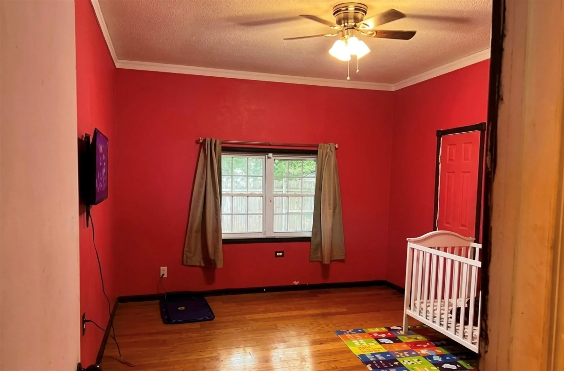 Single Family Residence For Sale in Eastland County , 315 E Hill Street, Eastland, Texas 76448, 3 Bedroom, 3 Bathroom, 1 Garage spaces, 2,145 Sqft, built in 1958, mls#21257175, Real Estate Agent in Eastland, Homes For Sale in Eastland county, Homes For Sale in Eastland, Realtor in Eastland Texas, Real Estate Brokerage Independent Realty Texas, Luminita Cordes Realtor