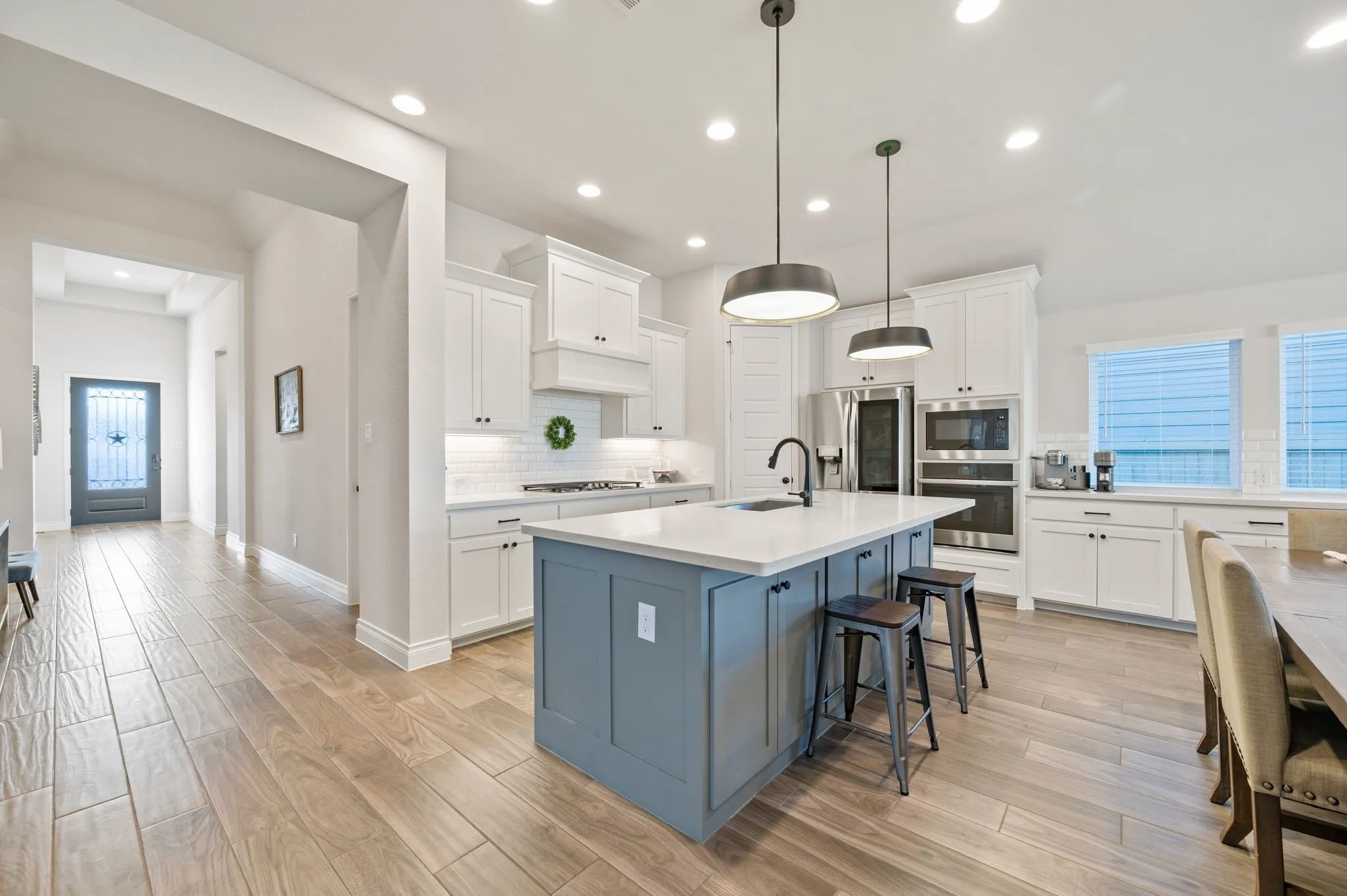 Single Family Residence For Sale in Denton County , 2416 Stella Lane, Northlake, Texas 76247, 4 Bedroom, 3 Bathroom, 2 Garage spaces, 2,599 Sqft, built in 2020, mls#21253071, Real Estate Agent in Northlake, Homes For Sale in Denton county, Homes For Sale in Northlake, Realtor in Northlake Texas, Real Estate Brokerage Independent Realty Texas, Luminita Cordes Realtor