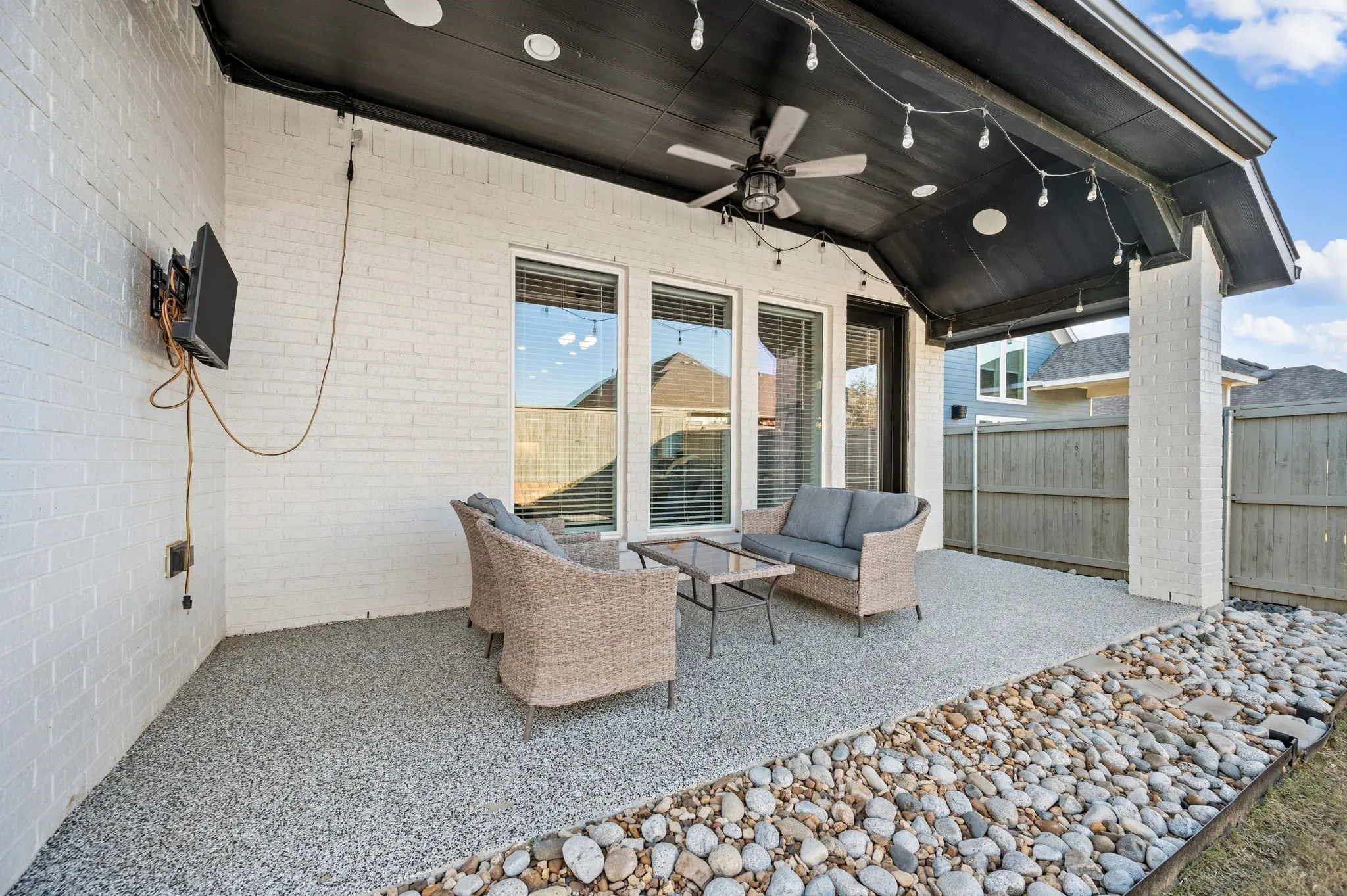 Single Family Residence For Sale in Denton County , 2416 Stella Lane, Northlake, Texas 76247, 4 Bedroom, 3 Bathroom, 2 Garage spaces, 2,599 Sqft, built in 2020, mls#21253071, Real Estate Agent in Northlake, Homes For Sale in Denton county, Homes For Sale in Northlake, Realtor in Northlake Texas, Real Estate Brokerage Independent Realty Texas, Luminita Cordes Realtor