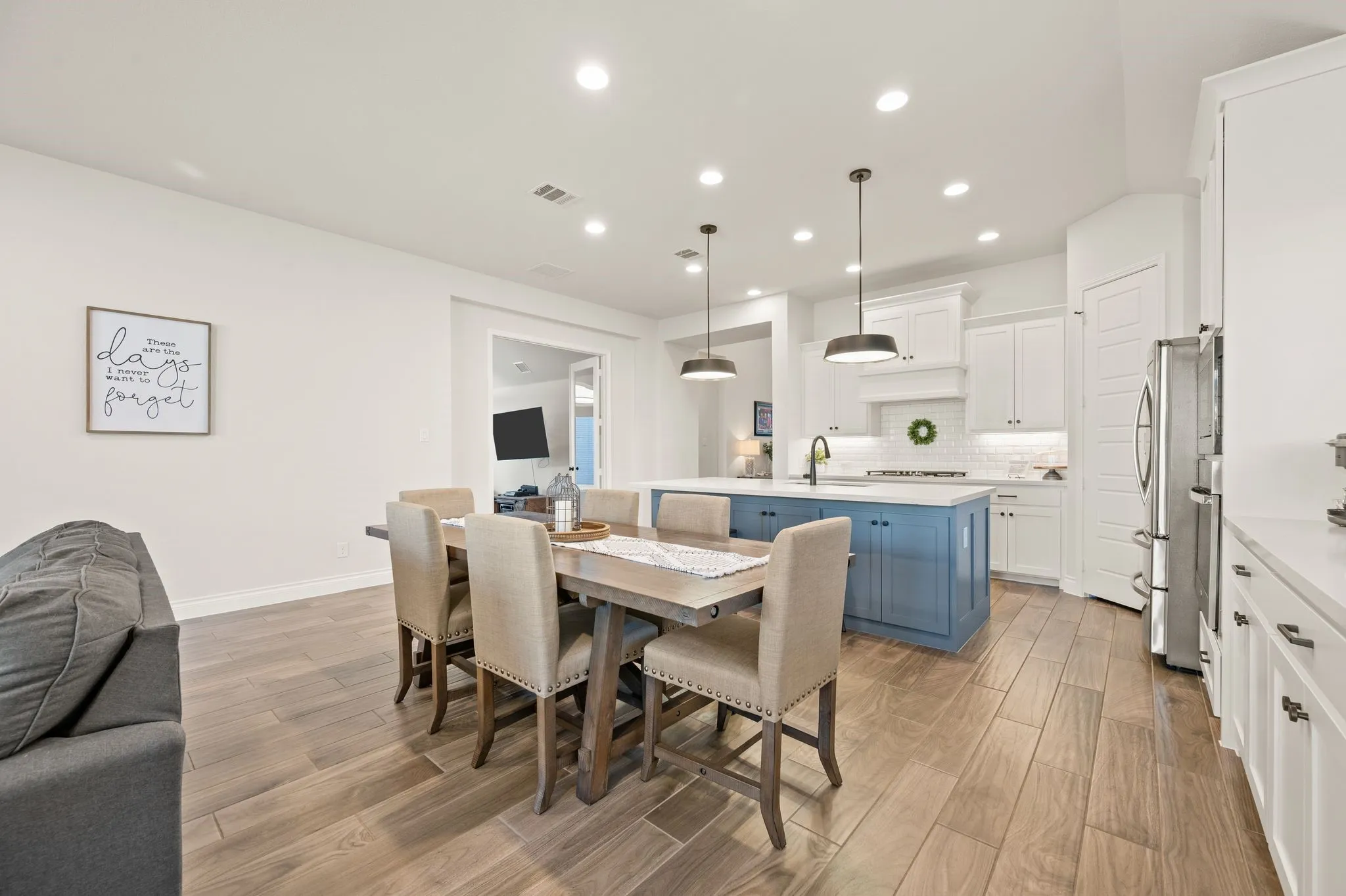 Single Family Residence For Sale in Denton County , 2416 Stella Lane, Northlake, Texas 76247, 4 Bedroom, 3 Bathroom, 2 Garage spaces, 2,599 Sqft, built in 2020, mls#21253071, Real Estate Agent in Northlake, Homes For Sale in Denton county, Homes For Sale in Northlake, Realtor in Northlake Texas, Real Estate Brokerage Independent Realty Texas, Luminita Cordes Realtor