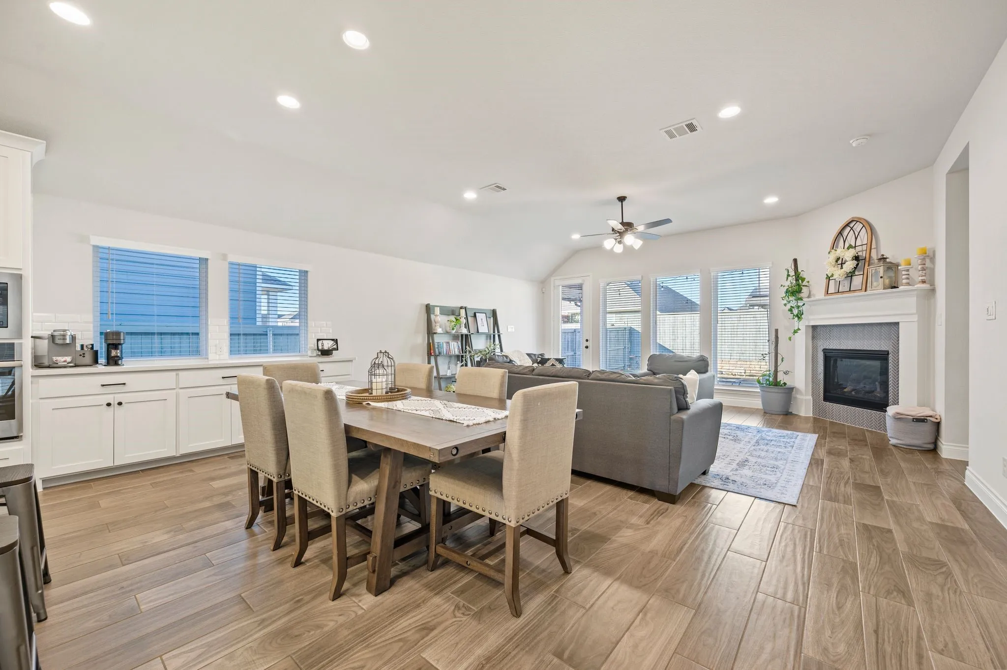 Single Family Residence For Sale in Denton County , 2416 Stella Lane, Northlake, Texas 76247, 4 Bedroom, 3 Bathroom, 2 Garage spaces, 2,599 Sqft, built in 2020, mls#21253071, Real Estate Agent in Northlake, Homes For Sale in Denton county, Homes For Sale in Northlake, Realtor in Northlake Texas, Real Estate Brokerage Independent Realty Texas, Luminita Cordes Realtor