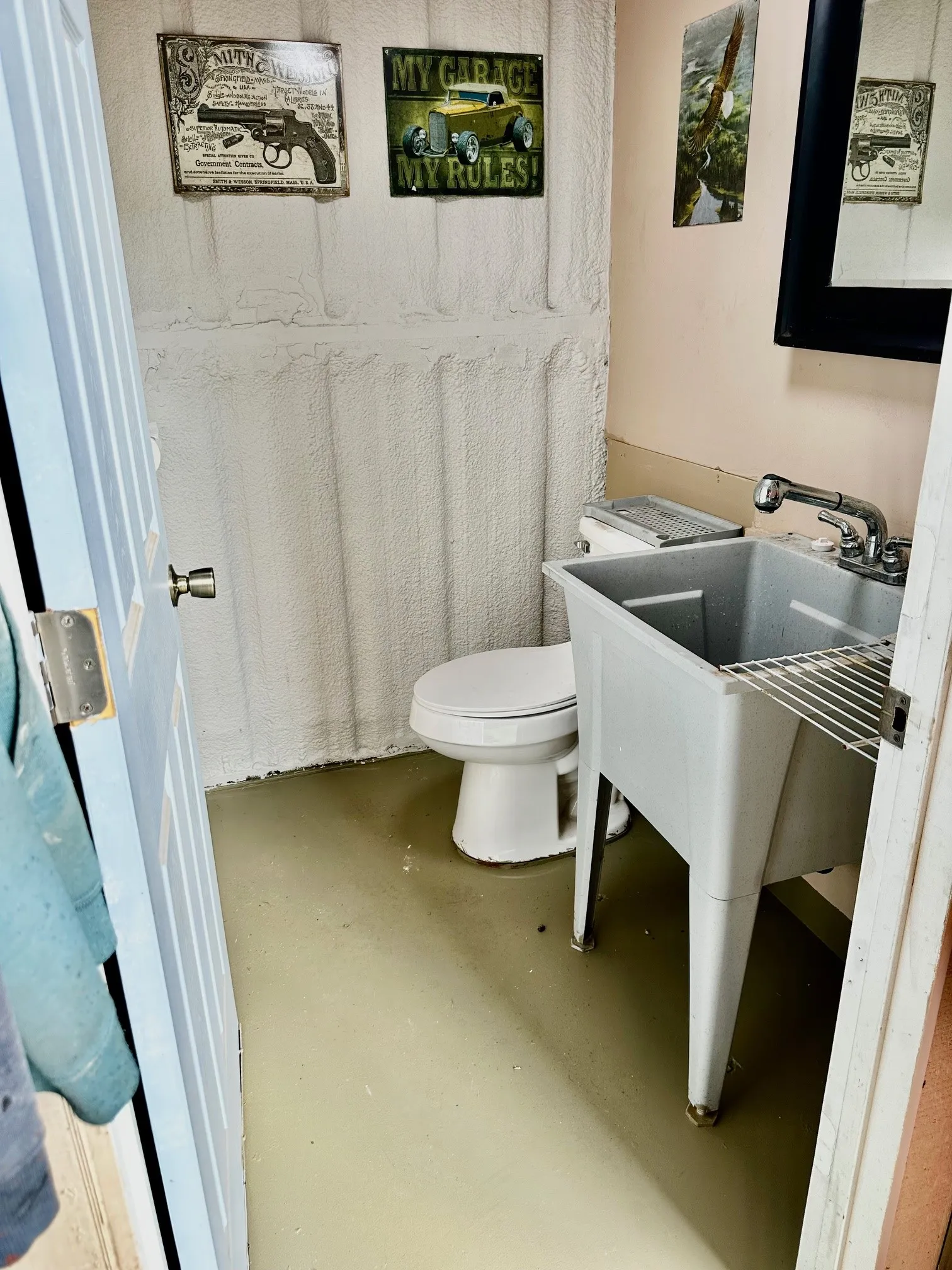 1/2 bath in workshop