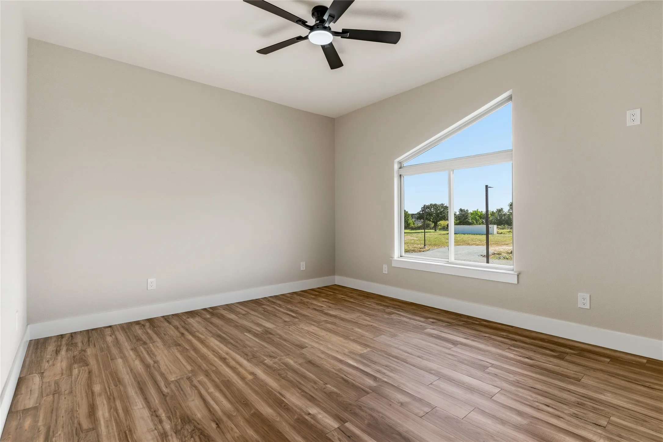 Townhouse For Rent in Parker County , 1001 Agua Escondida Court, Springtown, Texas 76082, 3 Bedroom, 3 Bathroom, 2 Garage spaces, 1,600 Sqft, built in 2026, New Construction - Incomplete, mls#21257909, Real Estate Agent in Springtown, Homes For Rent in Parker county, Homes For Rent in Springtown, Realtor in Springtown Texas, Real Estate Brokerage Independent Realty Texas, Luminita Cordes Realtor
