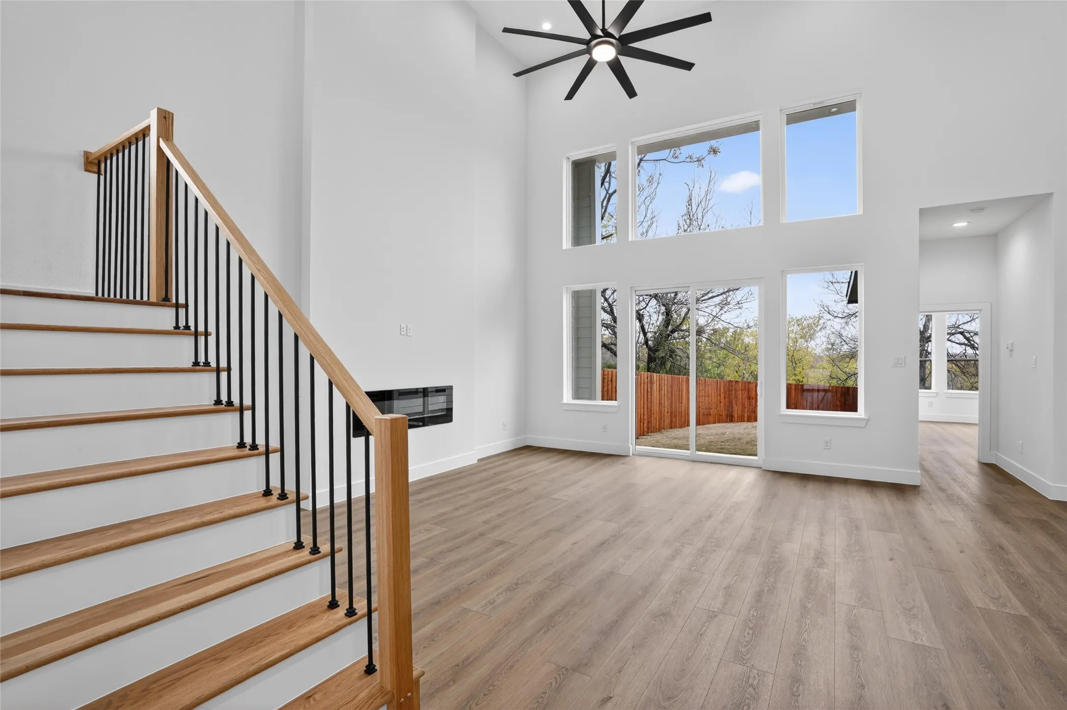 Single Family Residence For Sale in Dallas County , 2007 N Montclair Avenue, Dallas, Texas 75208, 4 Bedroom, 3 Bathroom, 2 Garage spaces, 2,604 Sqft, built in 2025, Price $679,900, mls#21257916, Real Estate Agent in Dallas, Homes For Sale in Dallas county, Homes For Sale in Dallas, Realtor in Dallas Texas, Real Estate Brokerage Independent Realty Texas, Luminita Cordes Realtor
