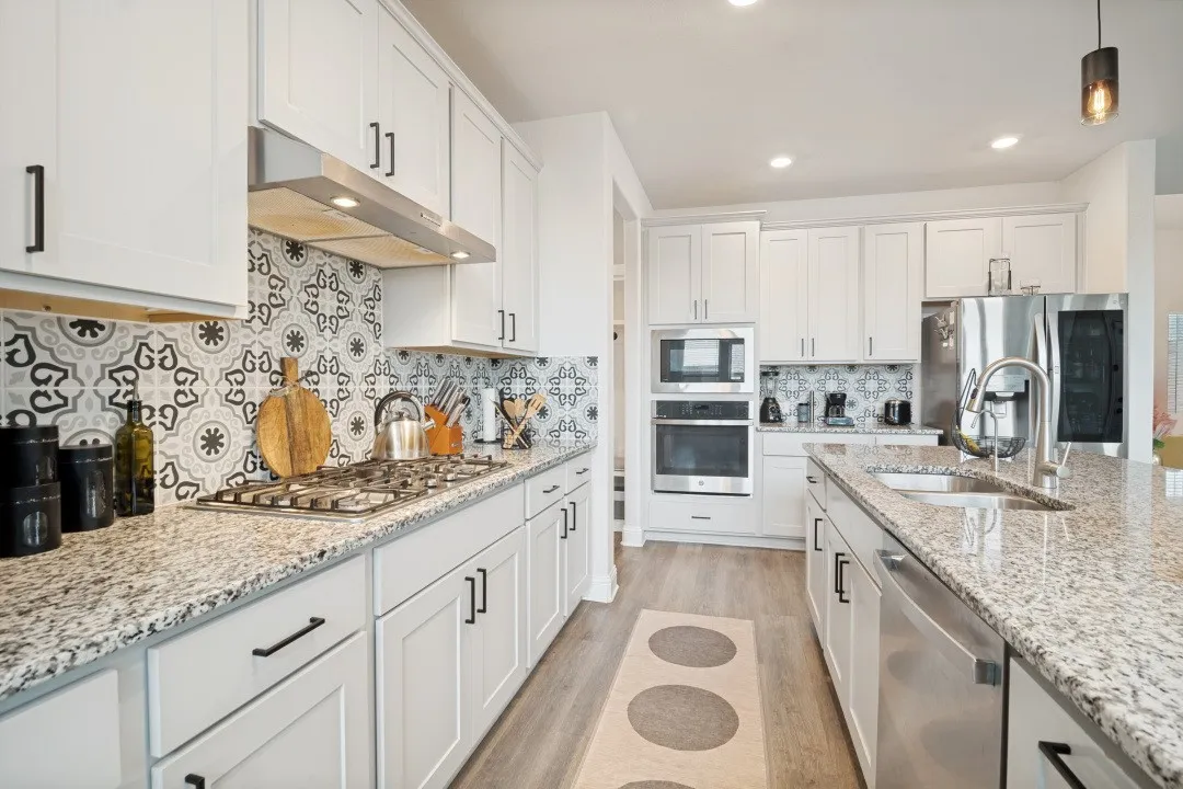 Single Family Residence For Sale in Kaufman County , 852 Vineyard Way, Forney, Texas 75126, 4 Bedroom, 3 Bathroom, 3 Garage spaces, 2,967 Sqft, built in 2022, Preowned, mls#21257937, Real Estate Agent in Forney, Homes For Sale in Kaufman county, Homes For Sale in Forney, Realtor in Forney Texas, Real Estate Brokerage Independent Realty Texas, Luminita Cordes Realtor