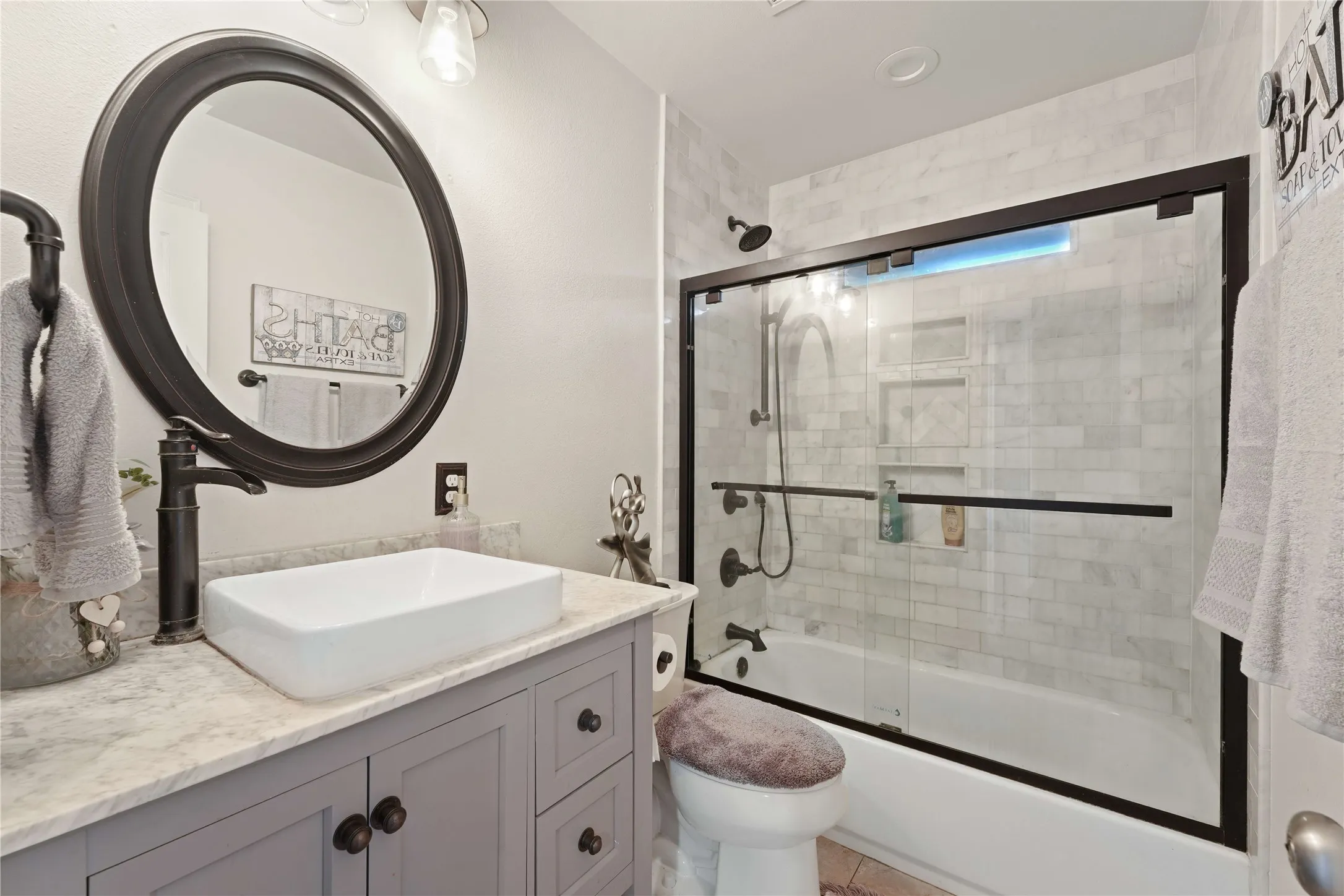 Single Family Residence For Sale in Rockwall County , 118 Dustin Drive, Fate, Texas 75189, 3 Bedroom, 2 Bathroom, 2 Garage spaces, 1,732 Sqft, built in 2004, mls#21257944, Real Estate Agent in Fate, Homes For Sale in Rockwall county, Homes For Sale in Fate, Realtor in Fate Texas, Real Estate Brokerage Independent Realty Texas, Luminita Cordes Realtor