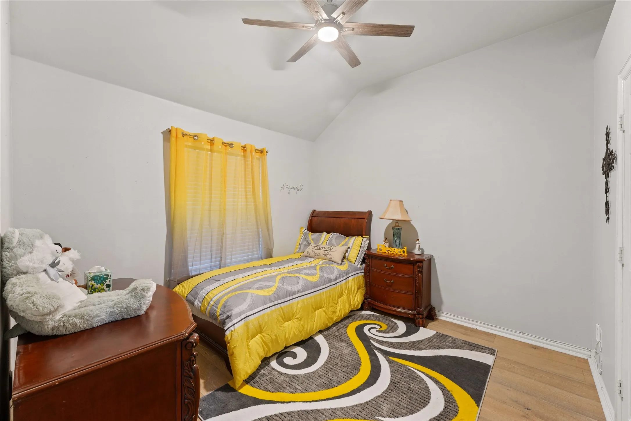 Single Family Residence For Sale in Rockwall County , 118 Dustin Drive, Fate, Texas 75189, 3 Bedroom, 2 Bathroom, 2 Garage spaces, 1,732 Sqft, built in 2004, mls#21257944, Real Estate Agent in Fate, Homes For Sale in Rockwall county, Homes For Sale in Fate, Realtor in Fate Texas, Real Estate Brokerage Independent Realty Texas, Luminita Cordes Realtor