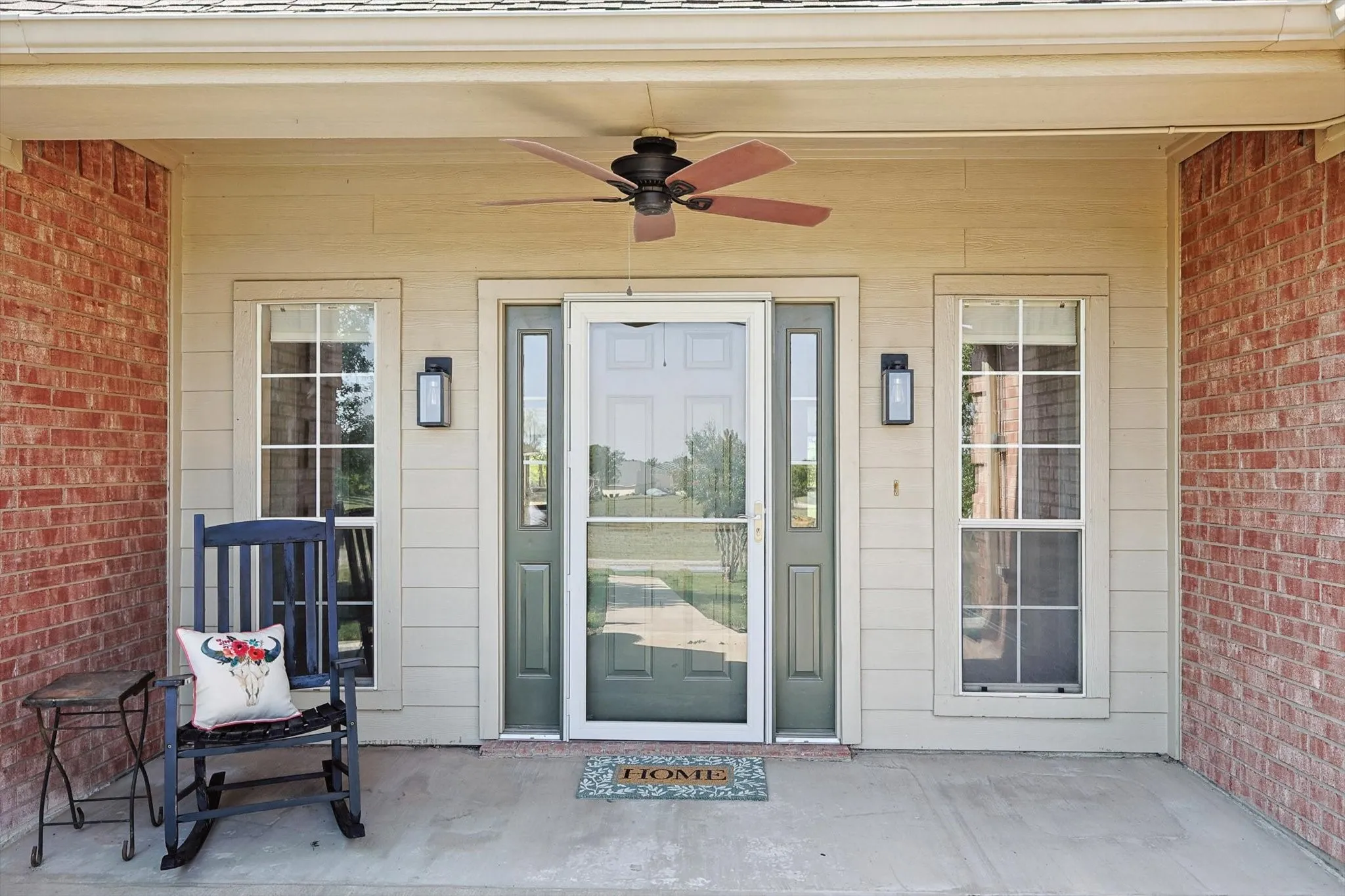 Single Family Residence For Sale in Denton County , 3289 Mitchell Road, Krum, Texas 76249, 3 Bedrooms, 2 Bathrooms, Garage spaces, 1,829 Sqft, built in 2001, Preowned, Price $799,000, mls#21257924, Real Estate Agent in Krum, Homes For Sale in Denton county, Homes For Sale in Krum, Realtor in Krum Texas, Real Estate Brokerage Independent Realty Texas, Luminita Cordes Realtor