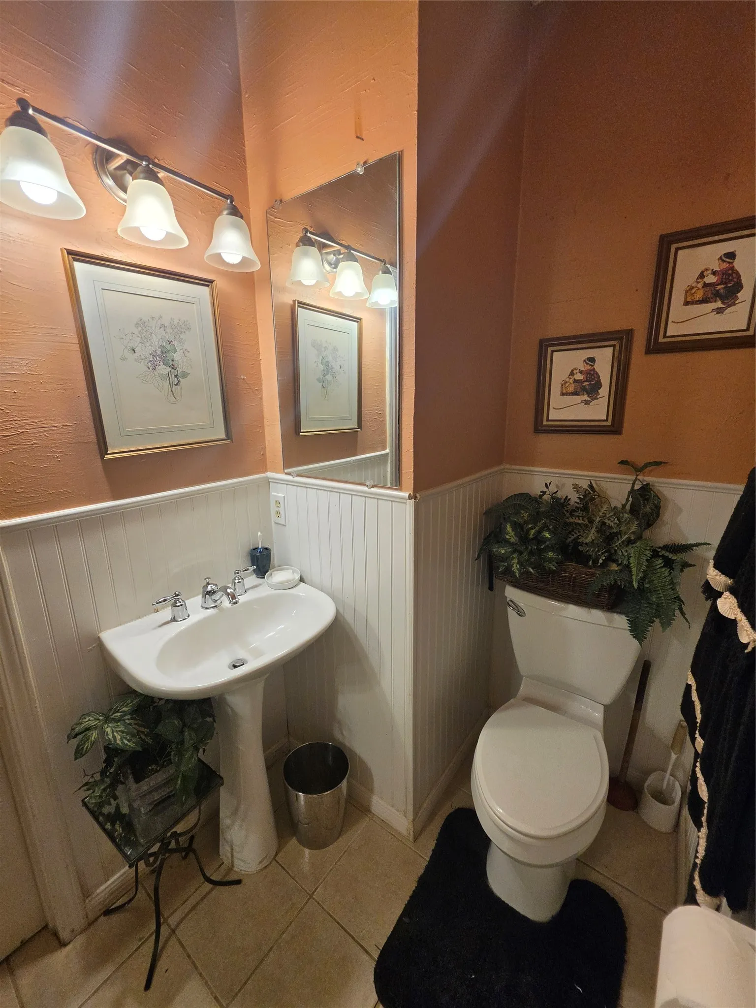 Condominium For Sale in Dallas County , 13219 Emily Road 4104, Dallas, Texas 75240, 2 Bedroom, 2 Bathroom, 1 Garage spaces, 886 Sqft, built in 1982, mls#21257953, Real Estate Agent in Dallas, Homes For Sale in Dallas county, Homes For Sale in Dallas, Realtor in Dallas Texas, Real Estate Brokerage Independent Realty Texas, Luminita Cordes Realtor