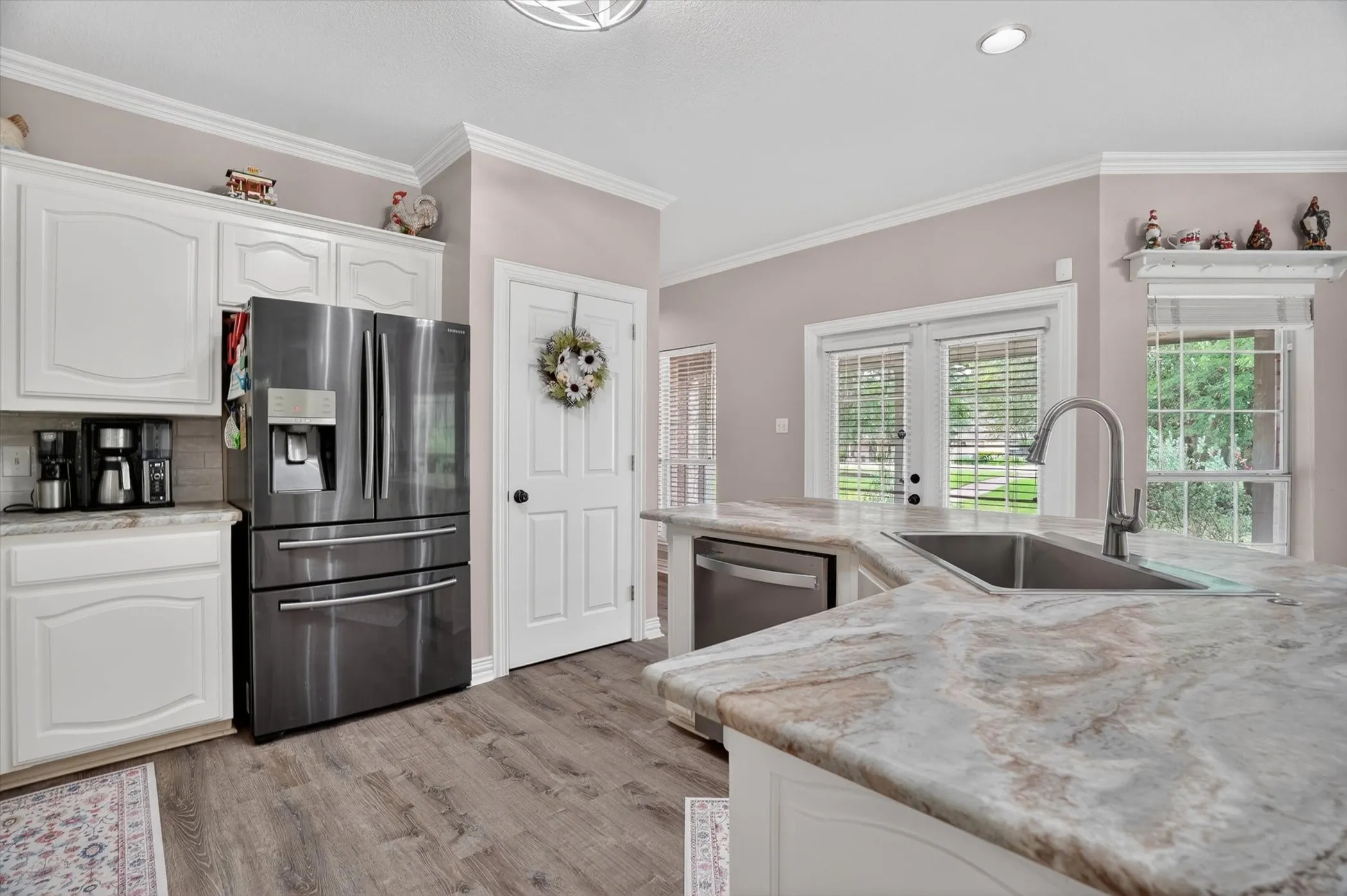 Single Family Residence For Sale in Parker County , 309 Verde Road, Willow Park, Texas 76087, 4 Bedroom, 3 Bathroom, 3 Garage spaces, 2,833 Sqft, built in 1998, Preowned, Price $635,000, mls#21256944, Real Estate Agent in Willow Park, Homes For Sale in Parker county, Homes For Sale in Willow Park, Realtor in Willow Park Texas, Real Estate Brokerage Independent Realty Texas, Luminita Cordes Realtor