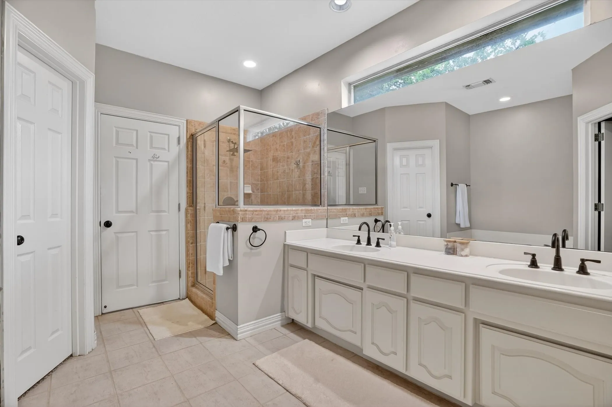 Primary bathroom with llarge closet
