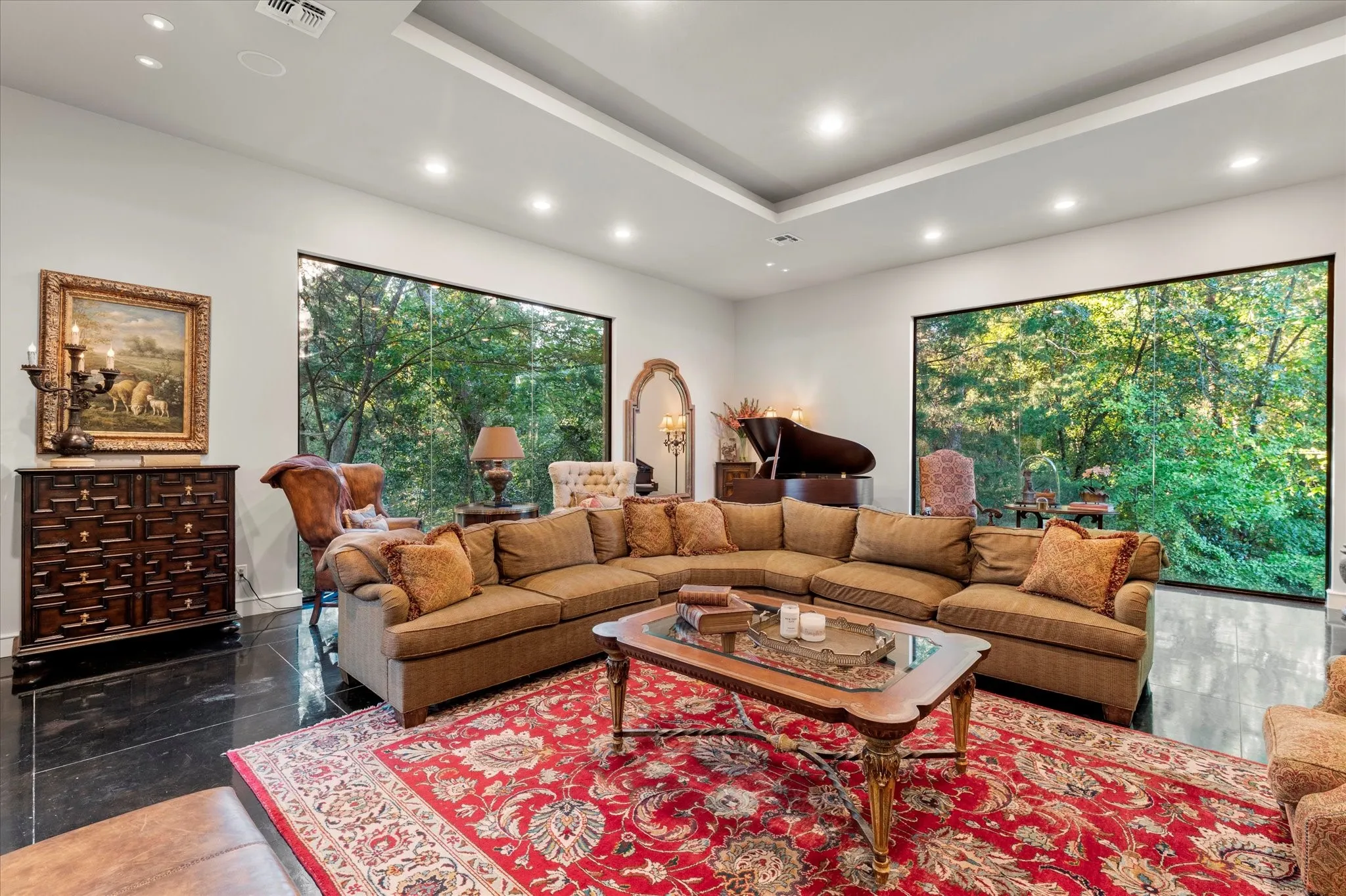 Single Family Residence For Sale in Gregg County , 45 Palisades Boulevard, Longview, Texas 75605, 3 Bedrooms, 5 Bathrooms, 2 Garage spaces, 5,801 Sqft, built in 2002, Preowned, Price $1,095,000, mls#21257961, Real Estate Agent in Longview, Homes For Sale in Gregg county, Homes For Sale in Longview, Realtor in Longview Texas, Real Estate Brokerage Independent Realty Texas, Luminita Cordes Realtor