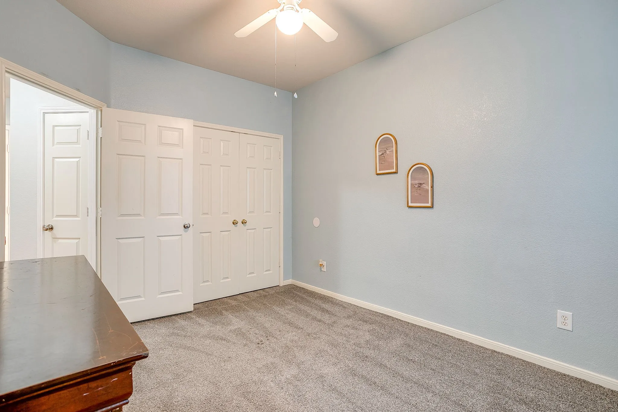 Single Family Residence For Sale in Tarrant County , 1519 Stratford Drive, Mansfield, Texas 76063, 4 Bedroom, 2 Bathroom, 2 Garage spaces, 2,114 Sqft, built in 1996, mls#21257903, Real Estate Agent in Mansfield, Homes For Sale in Tarrant county, Homes For Sale in Mansfield, Realtor in Mansfield Texas, Real Estate Brokerage Independent Realty Texas, Luminita Cordes Realtor